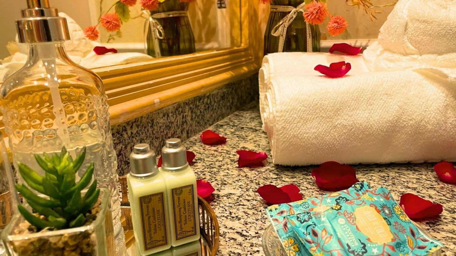 Bathroom, Bed in Le Boutique Hotel Gramado - Exclusivo para Casais