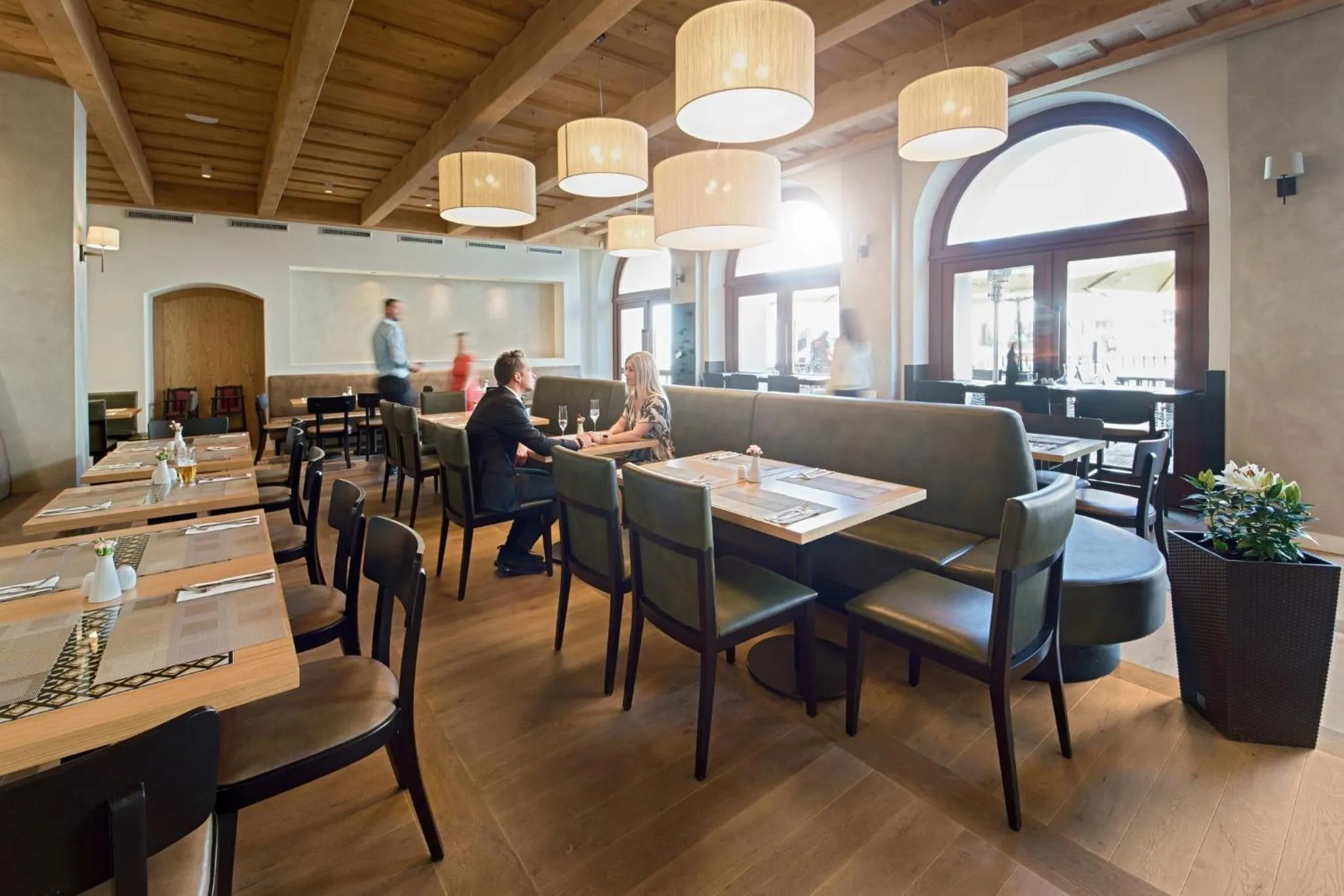 Restaurant/places to eat in Hotel OLDINN