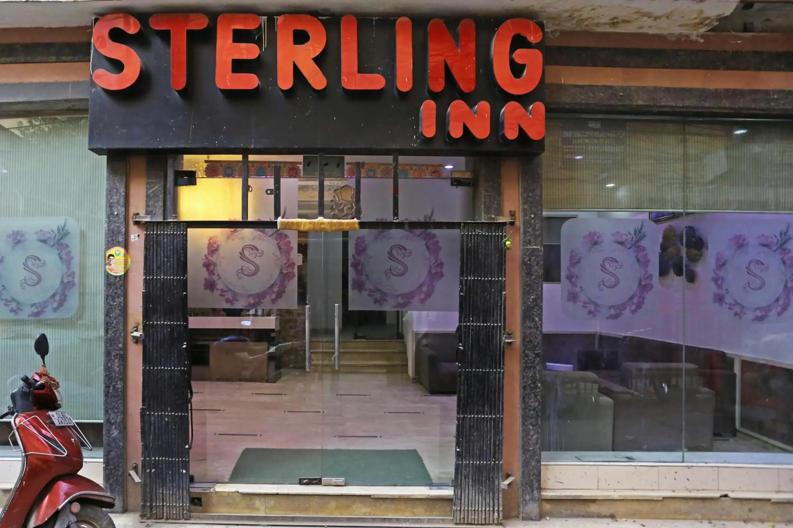 Property building in Hotel Sterling Inn, New Delhi Property building in Hotel Sterling Inn, New Delhi