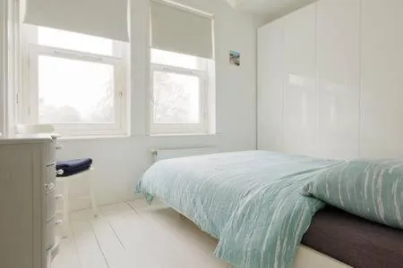 Bedroom, Bed in Adam & Eve - Apartment