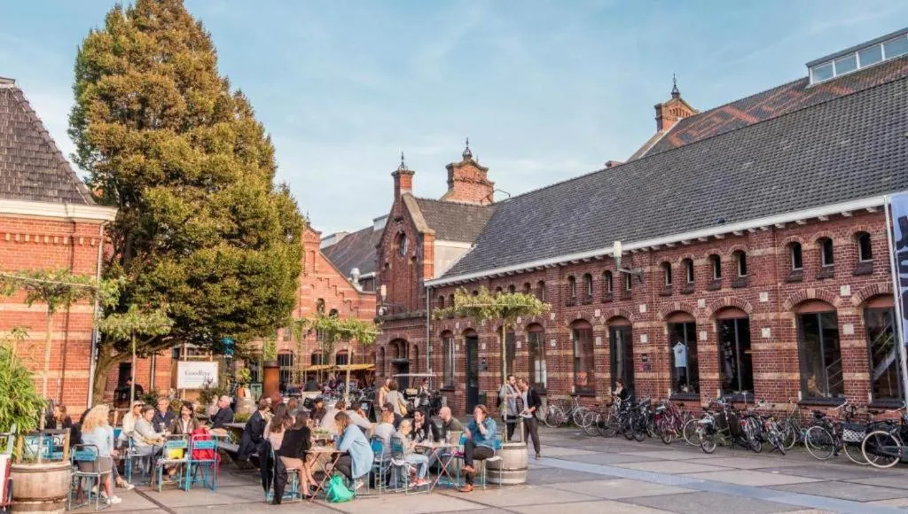 Nearby landmark in Adam & Eve - Apartment