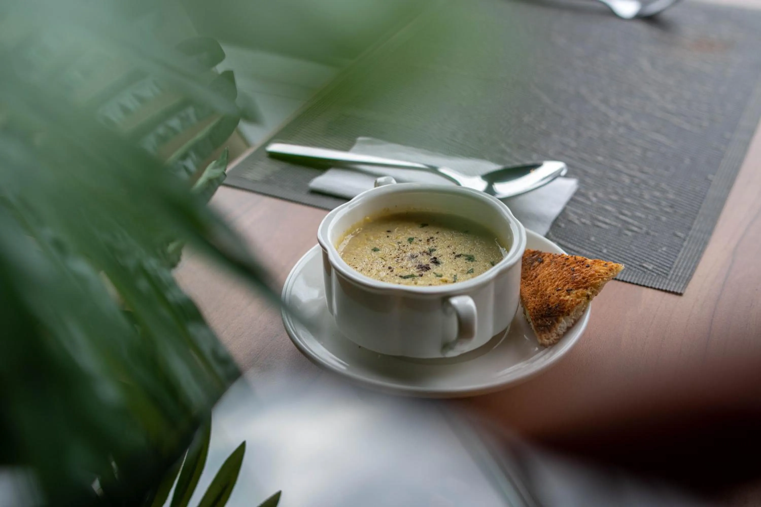 Restaurant/places to eat in Parkside Gayo Petro Hotel Takengon