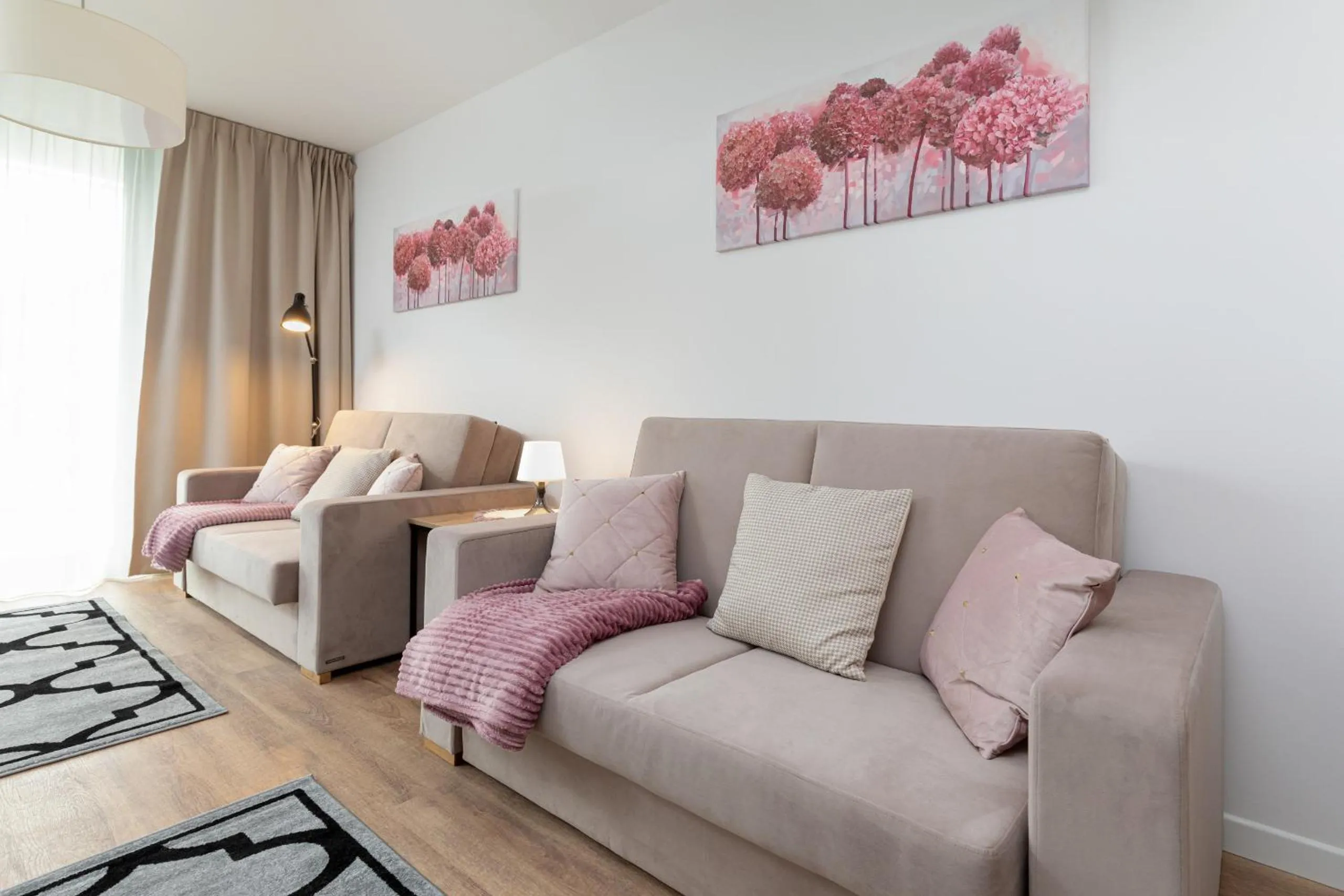 Seating area in Apartamenty Jantaris by Noclegi Renters