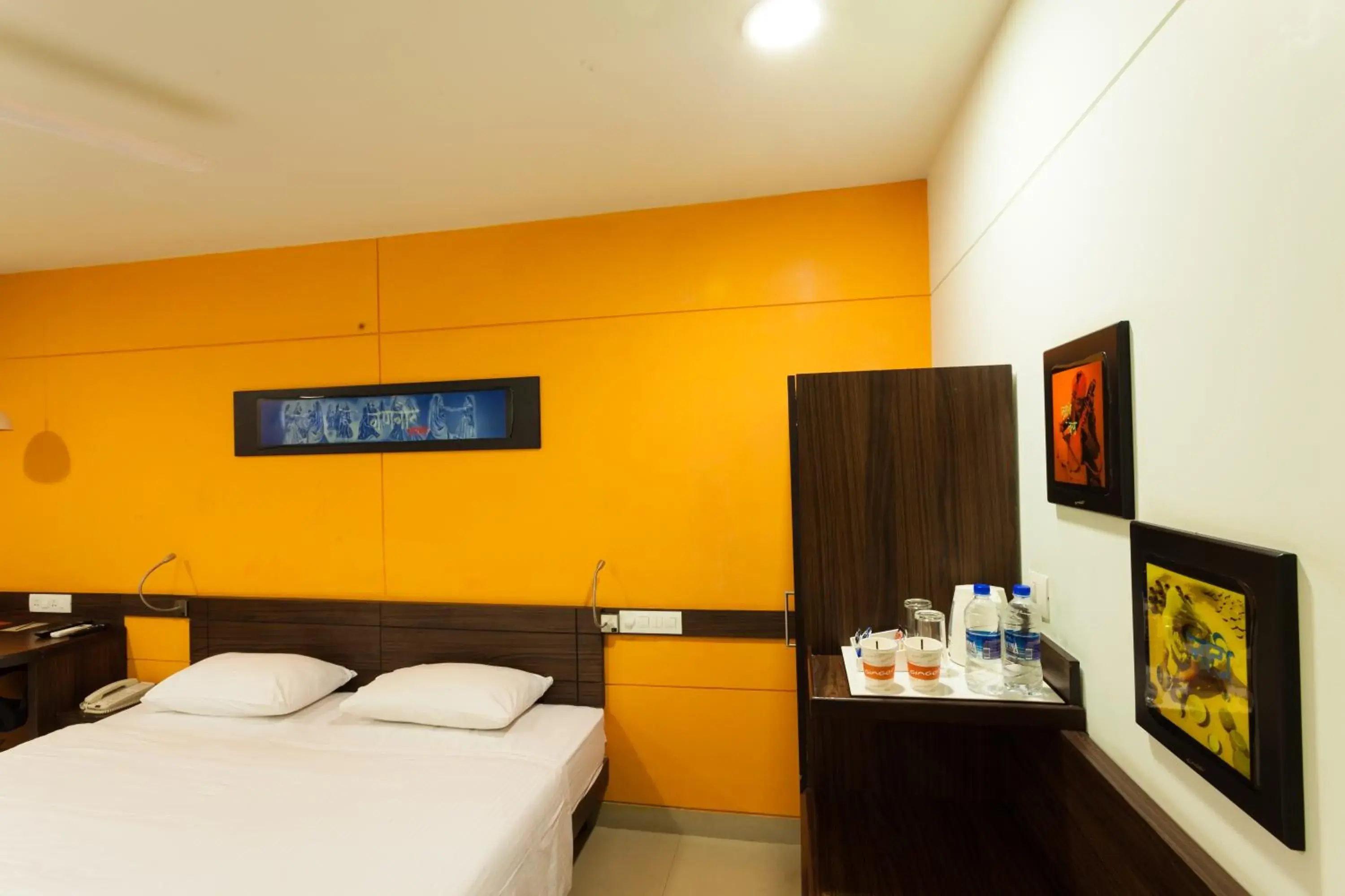 Bed in Ginger Jaipur Bed in Ginger Jaipur