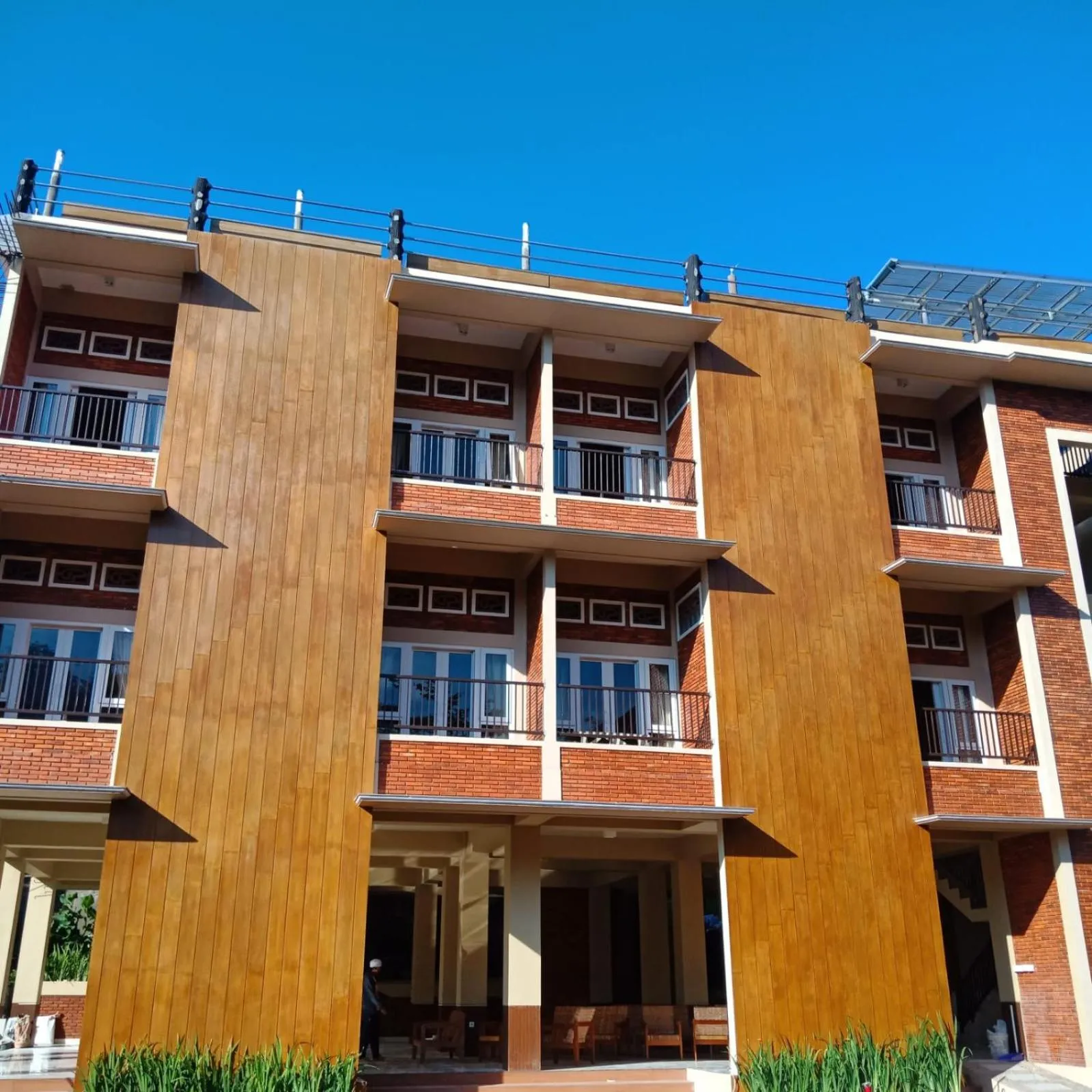 Property building in Urbanview Hotel Syariah Insani Cisarua Puncak