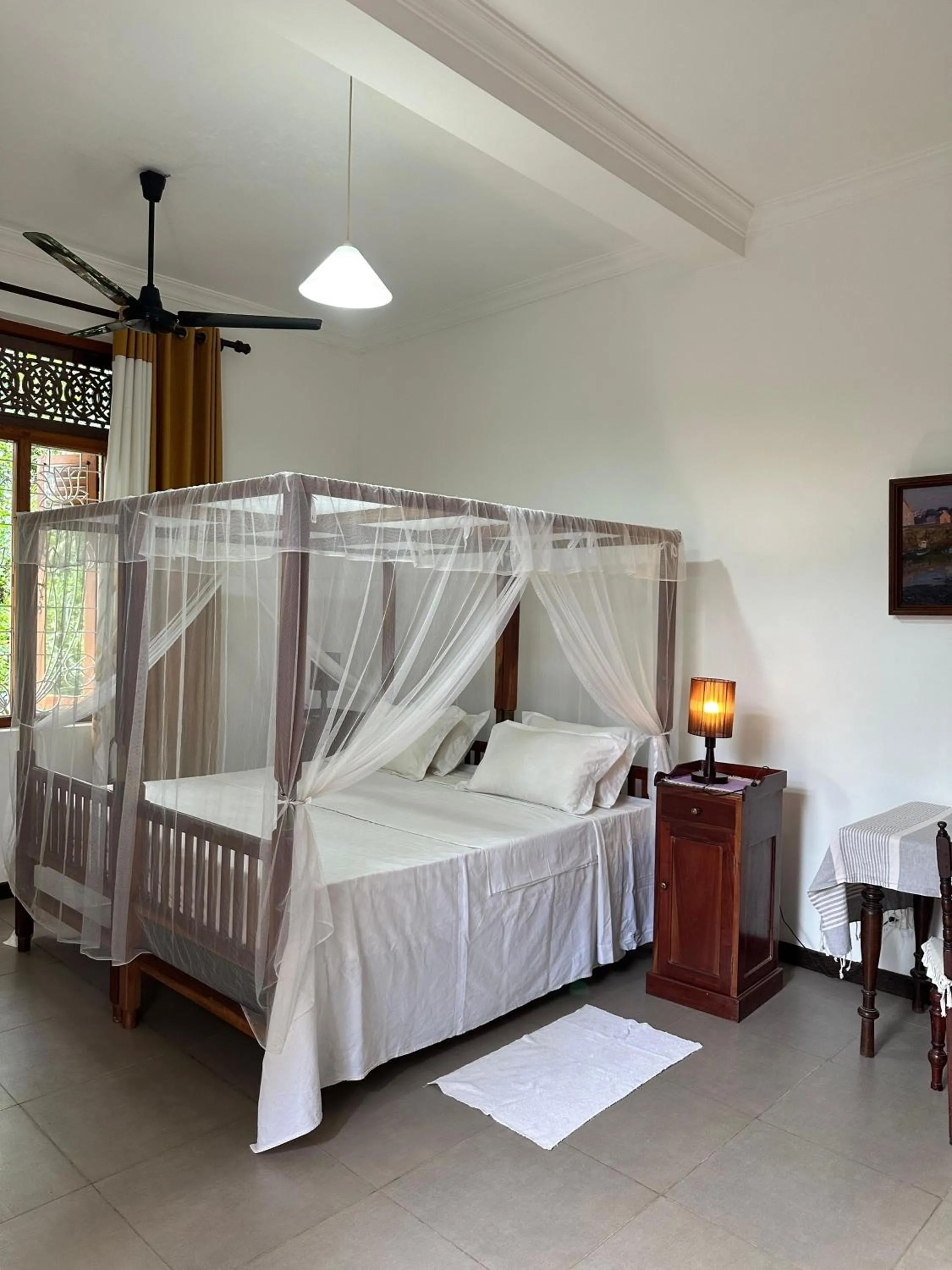 Bed in Swarnapaya résidence