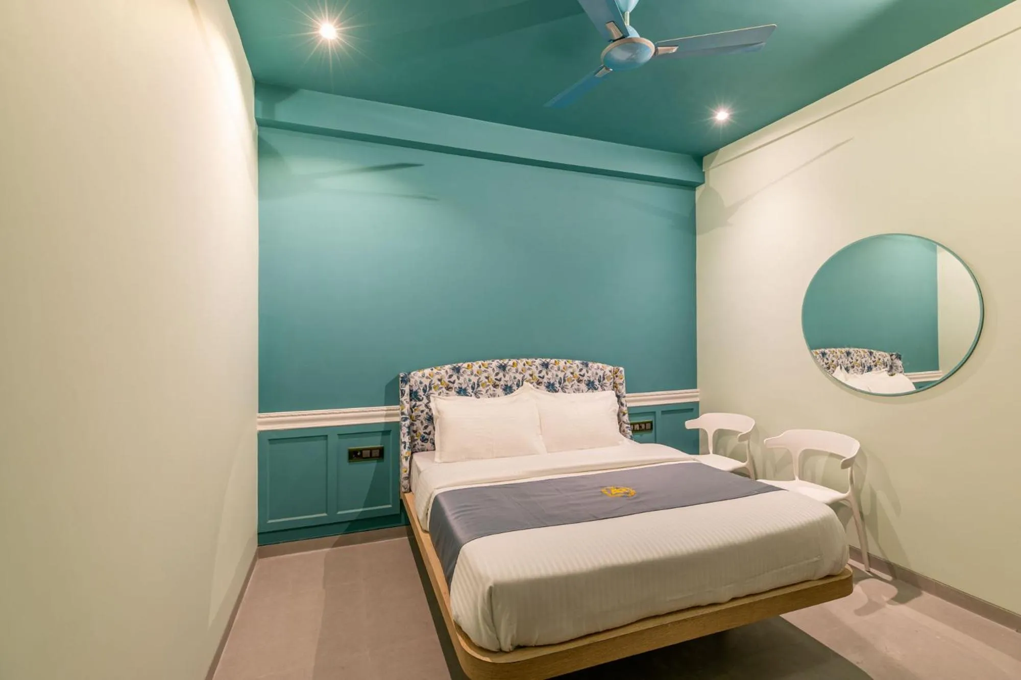 Bed in Hotel AR Residency