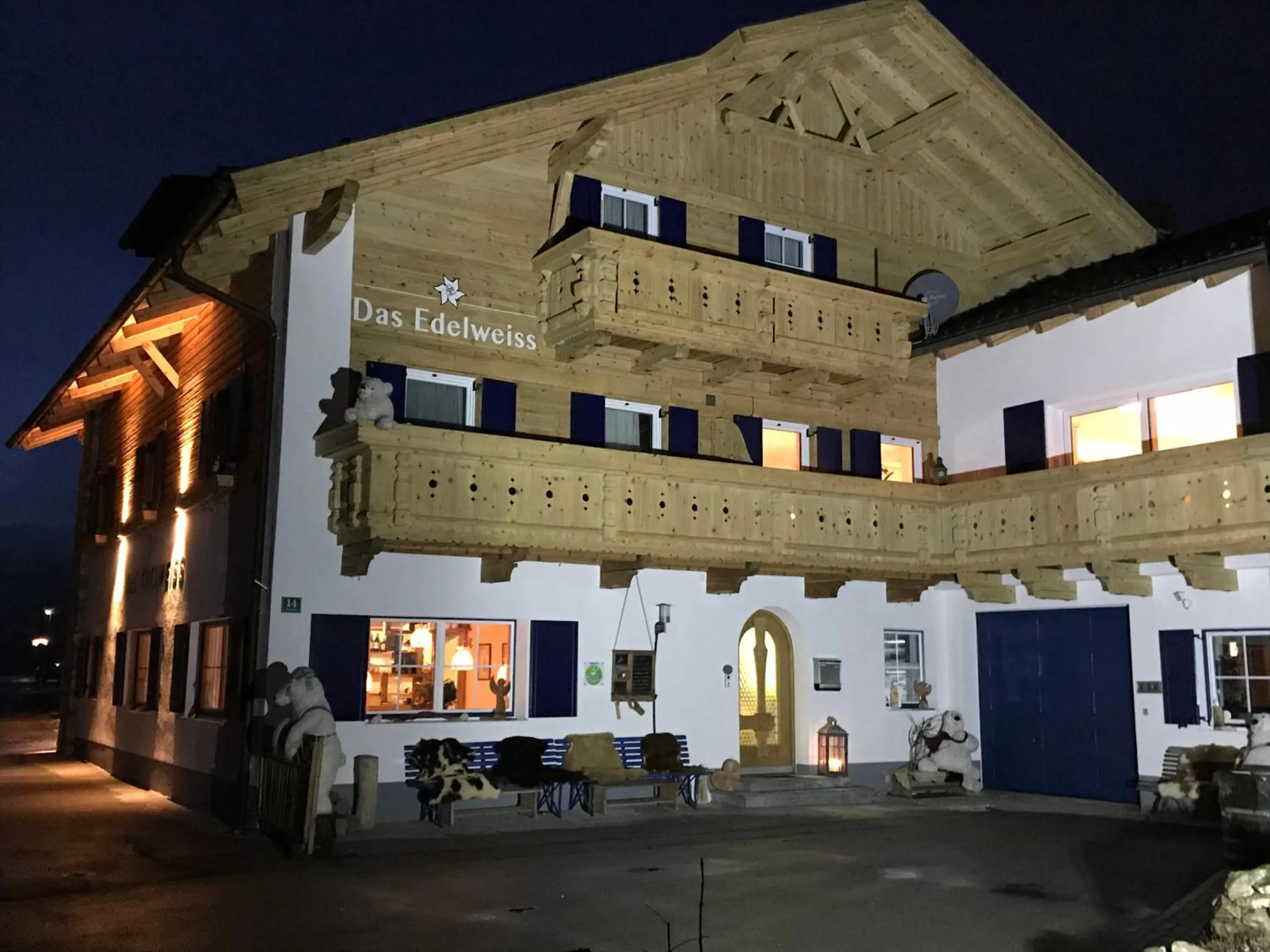 Property building in Das Edelweiss