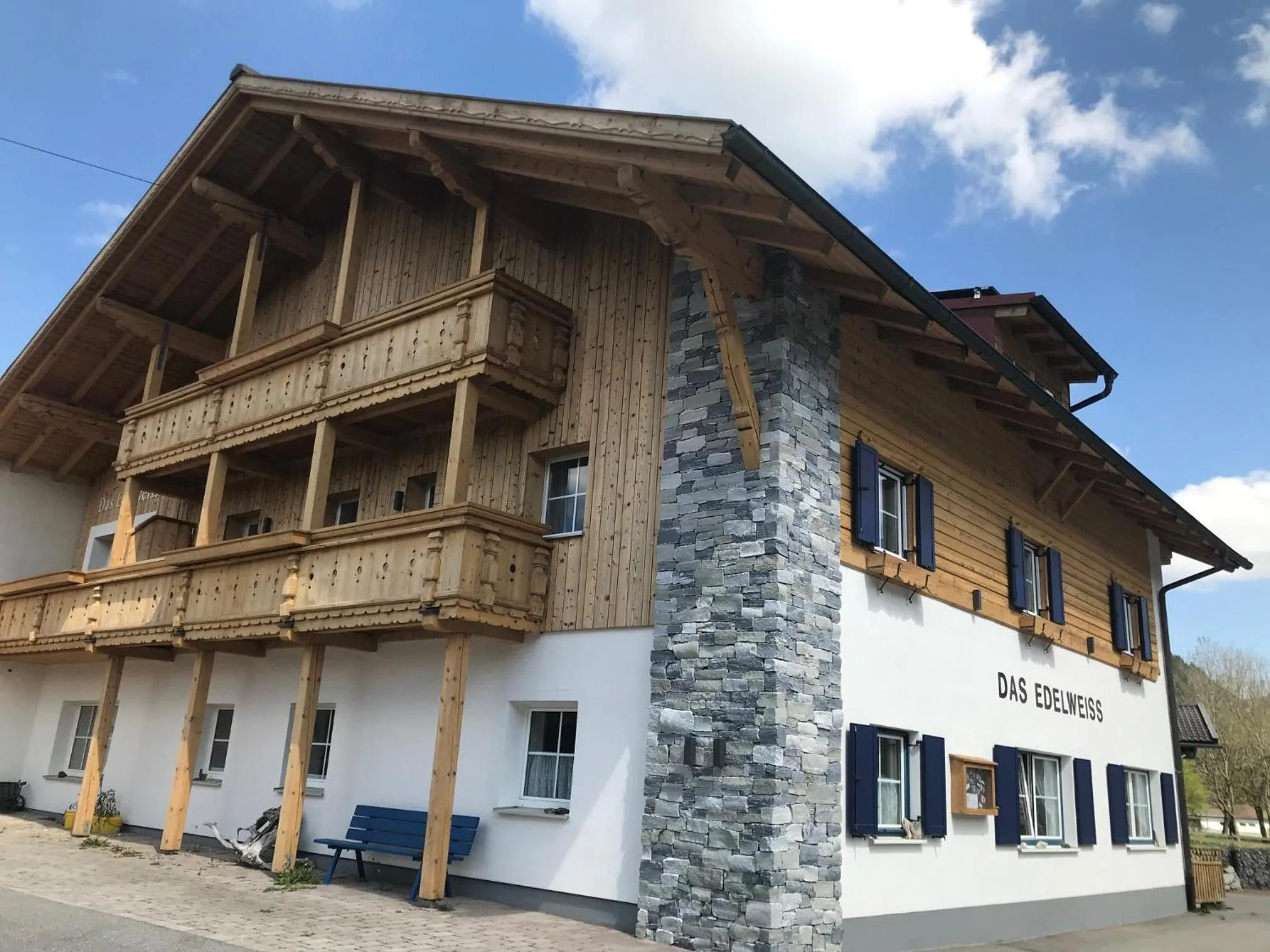 Property building in Das Edelweiss