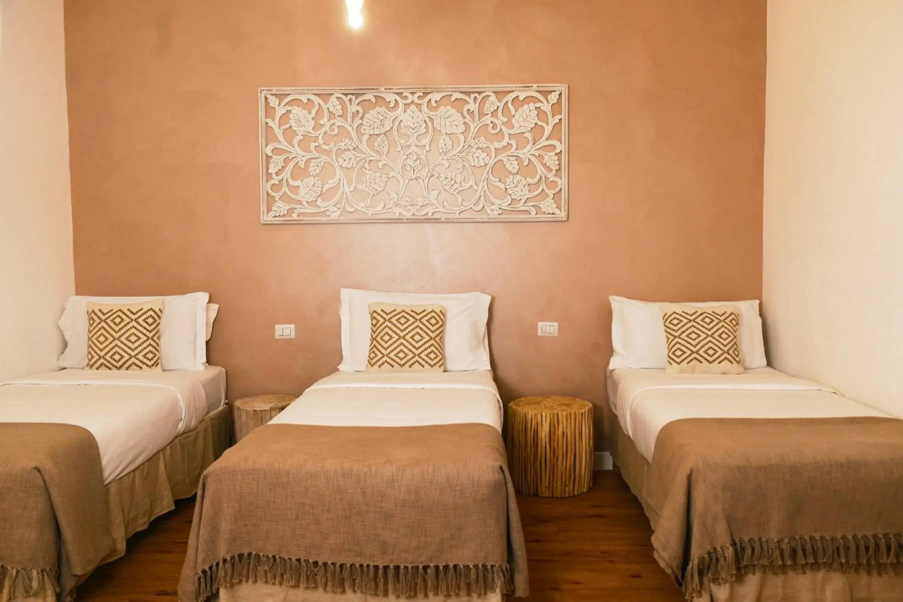 Triple Room with Private Bathroom in La Villa bed & breakfast Triple Room with Private Bathroom in La Villa bed & breakfast