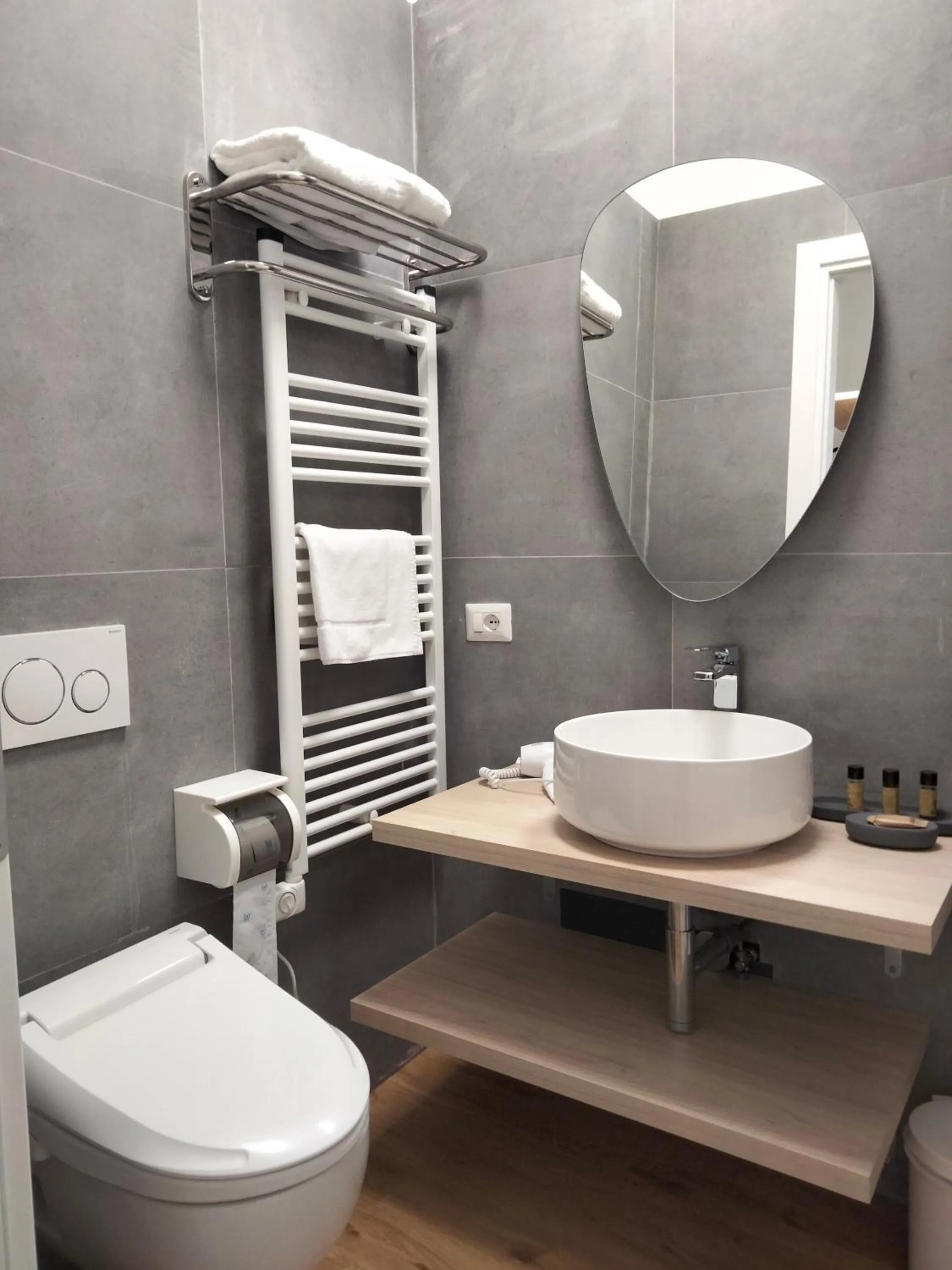 Bathroom in La Villa bed & breakfast