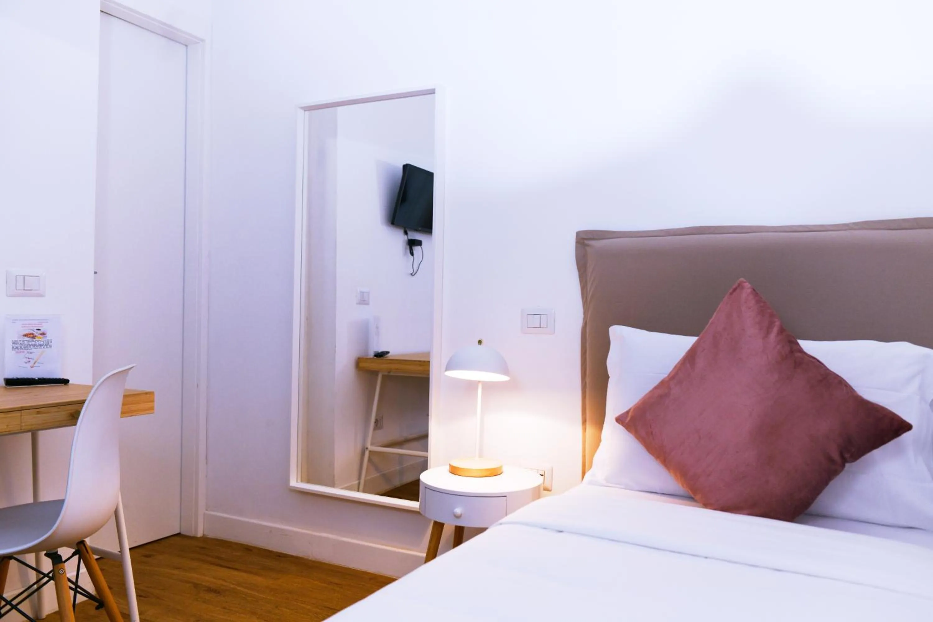 Photo of the whole room, Bed in La Villa bed & breakfast