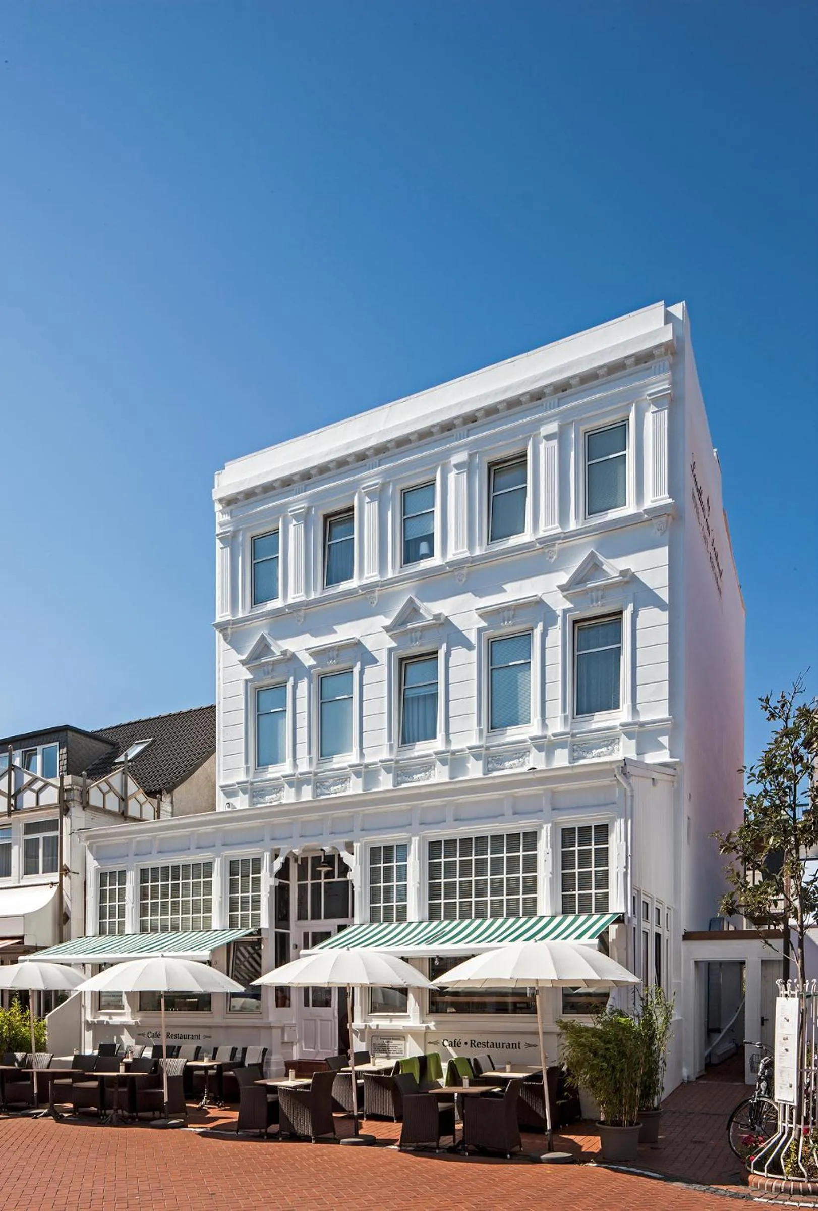 Facade/entrance in Logierhaus am Denkmal