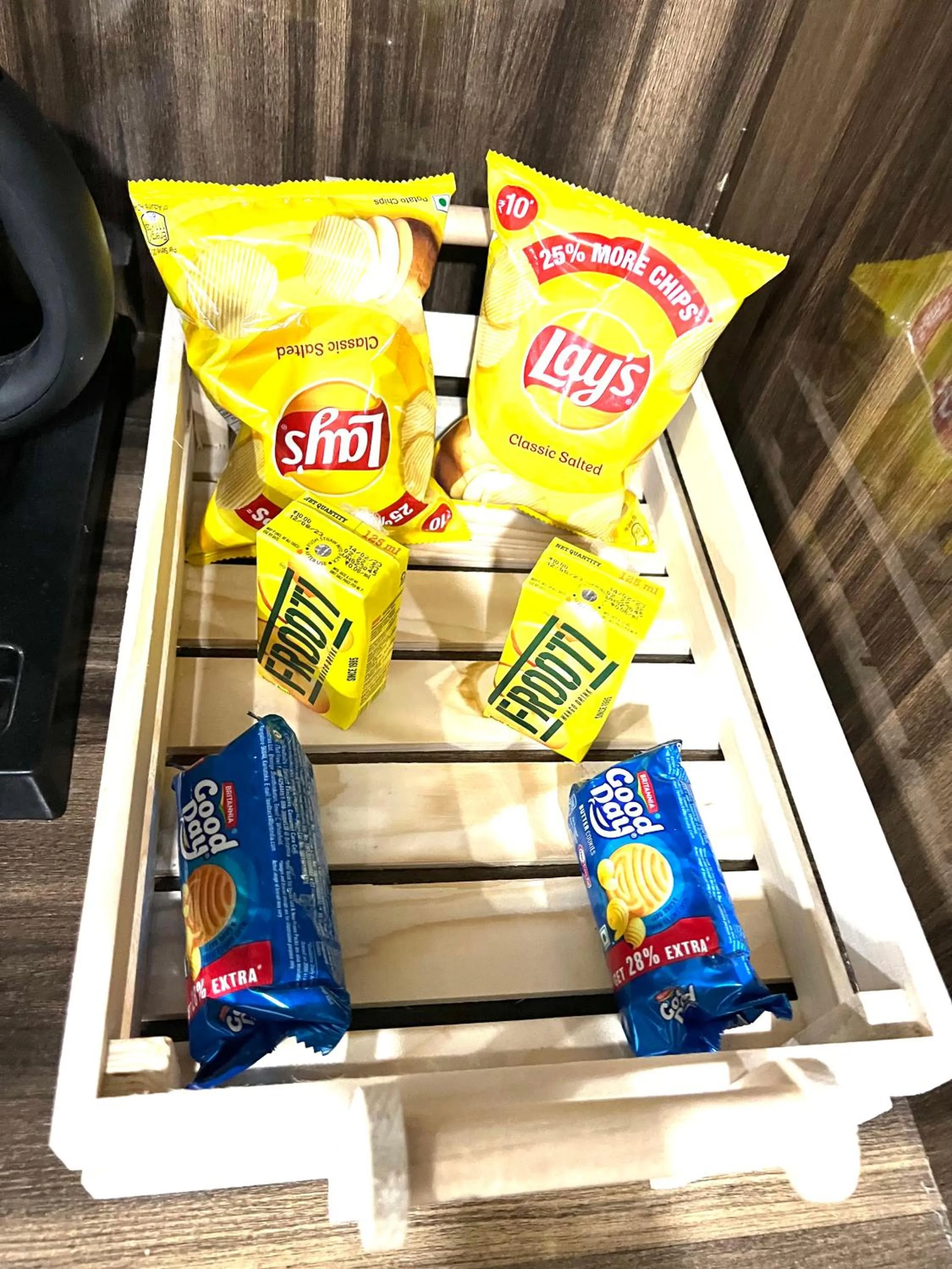 Food in Hotel Royal Inn igi