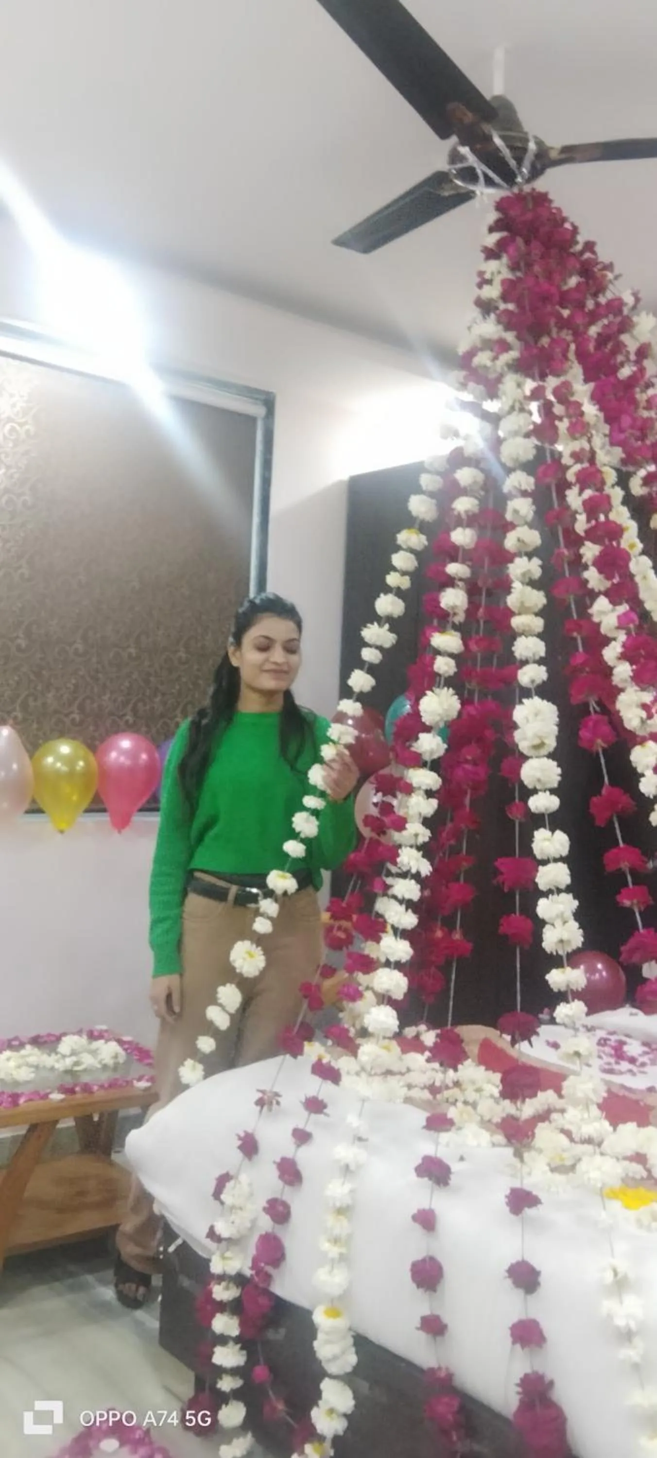 Bed in Hotel Royal Inn igi