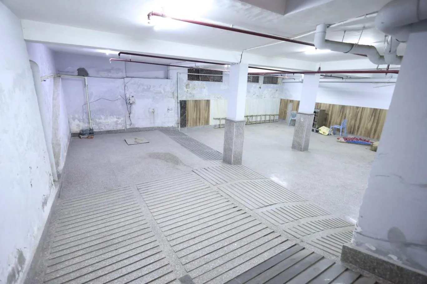 Parking in Hotel Royal Inn igi