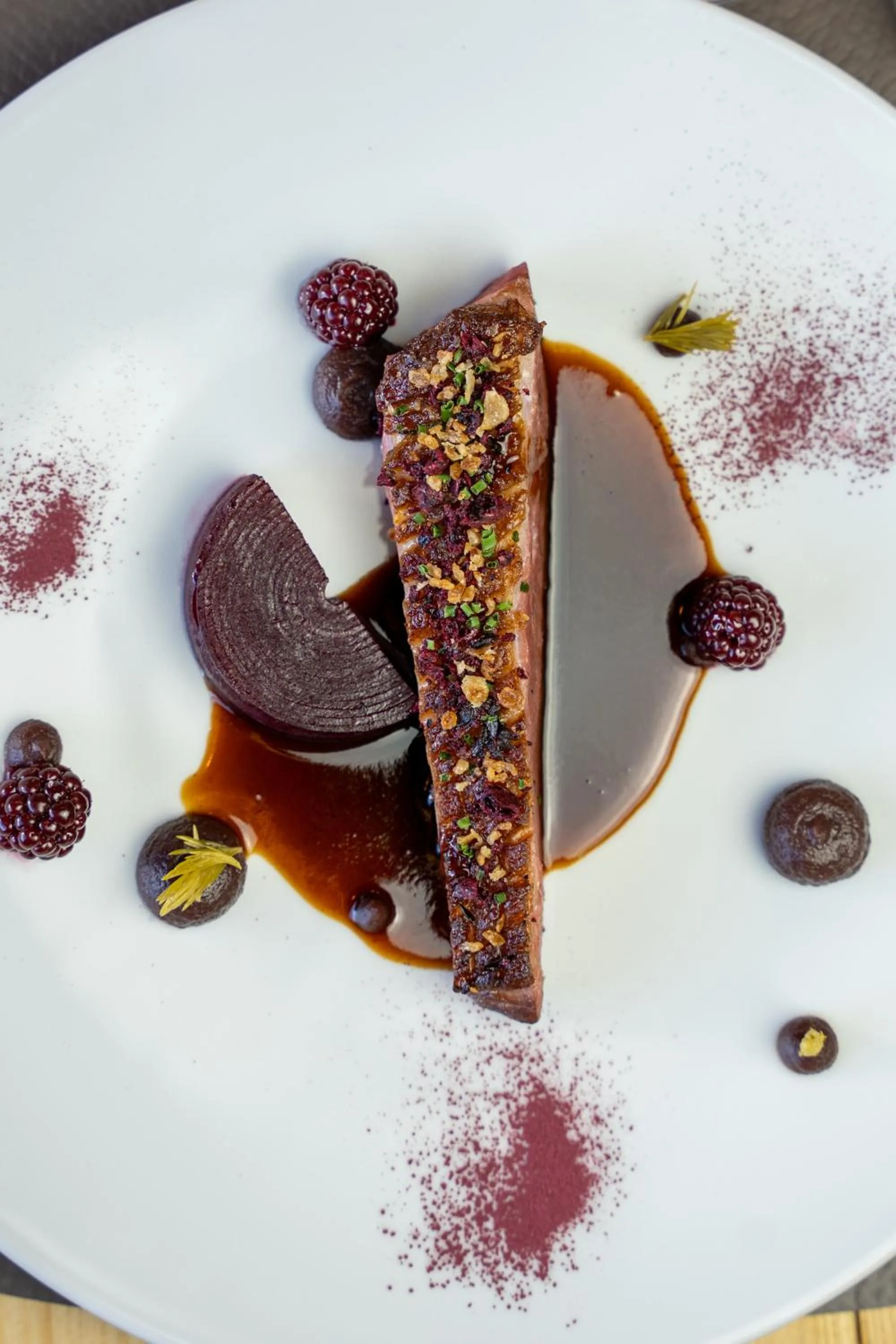 Restaurant/places to eat in Peanut Mountain Lodge & Le Communal