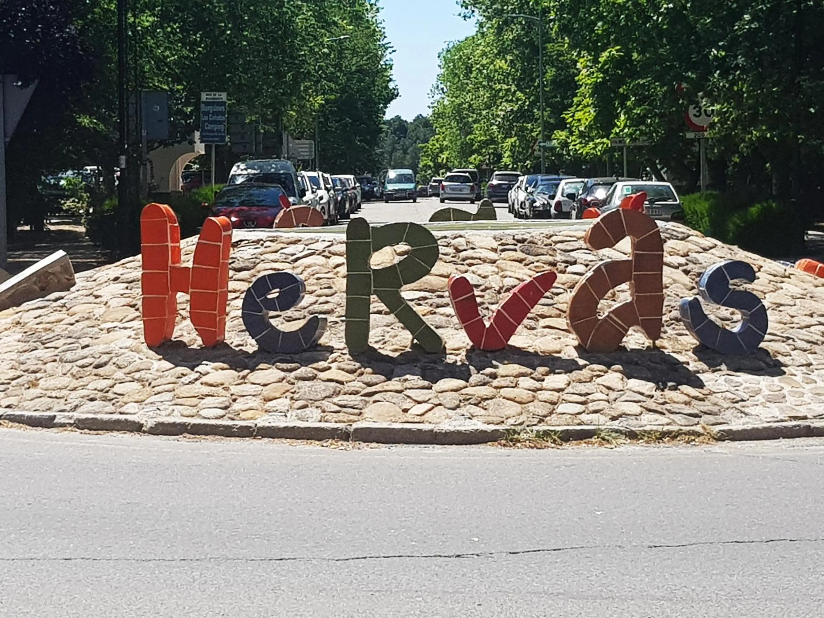 Neighbourhood in Hervas Centro Apartamento IDEAL FAMILIAS 6 adultos y 2 niños-