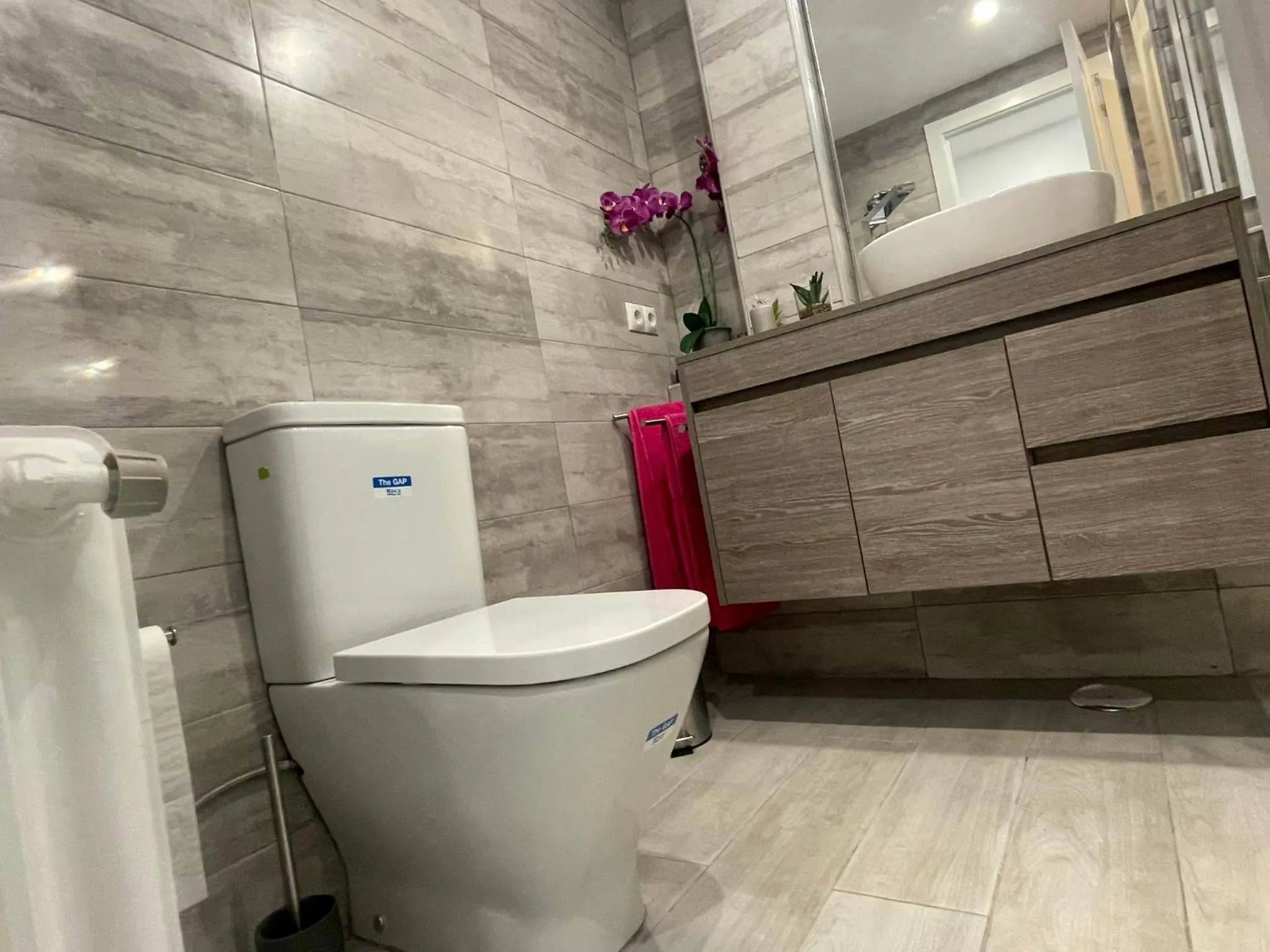 Bathroom in Hervas Centro Apartamento IDEAL FAMILIAS 6 adultos y 2 niños-