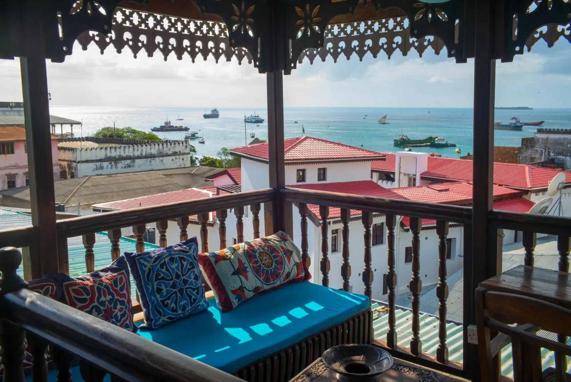 Suite with Balcony in Emerson on Hurumzi Suite with Balcony in Emerson on Hurumzi