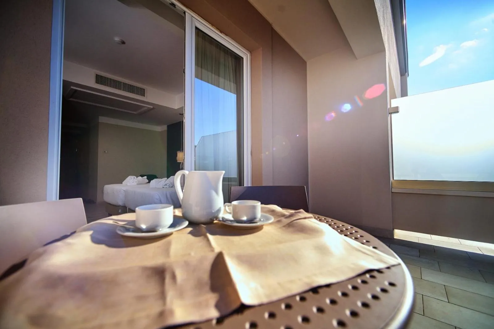 Coffee/tea facilities in PARK HOTEL LE DUNE DI GIOVINO