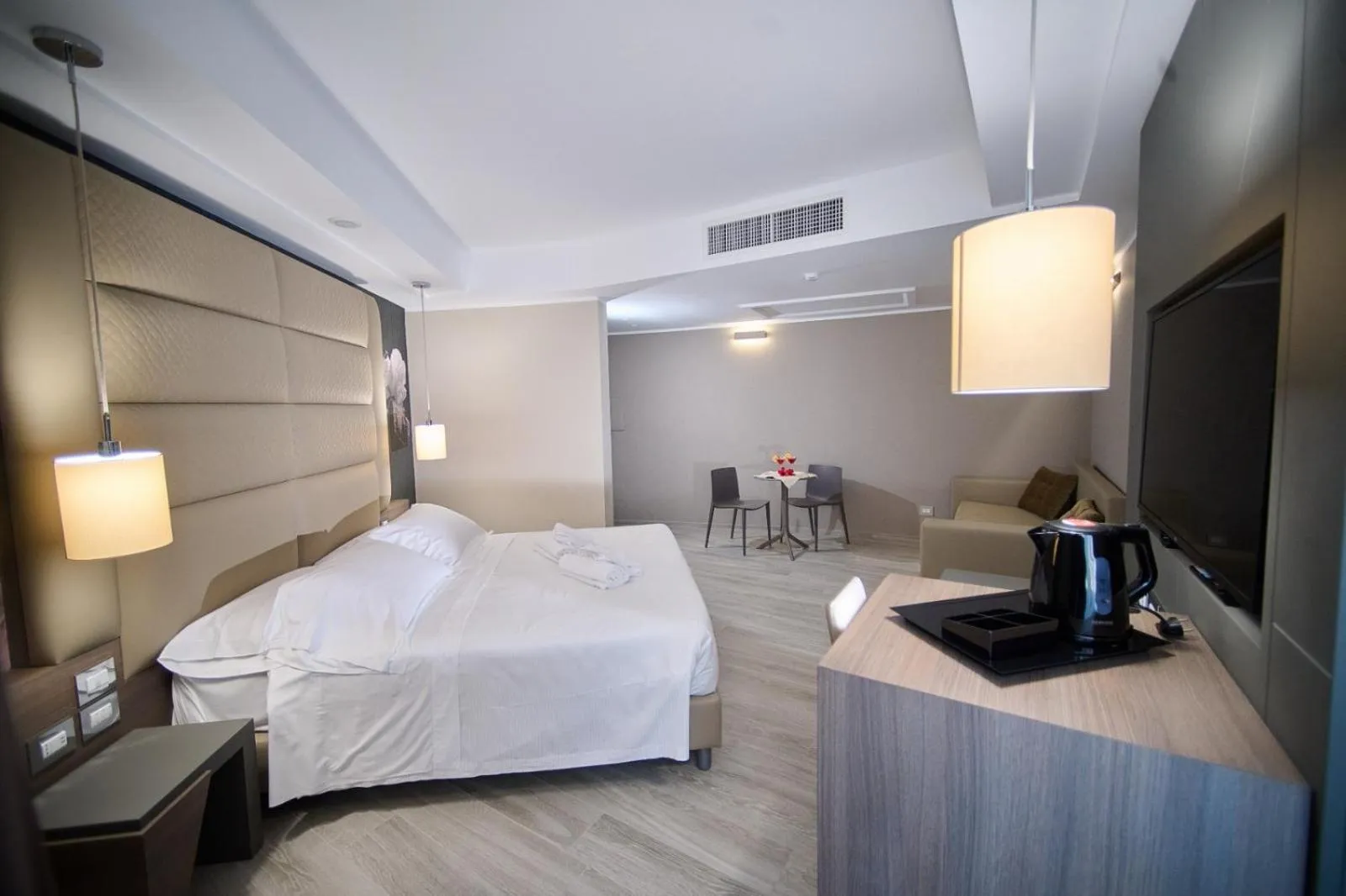 Bed in PARK HOTEL LE DUNE DI GIOVINO