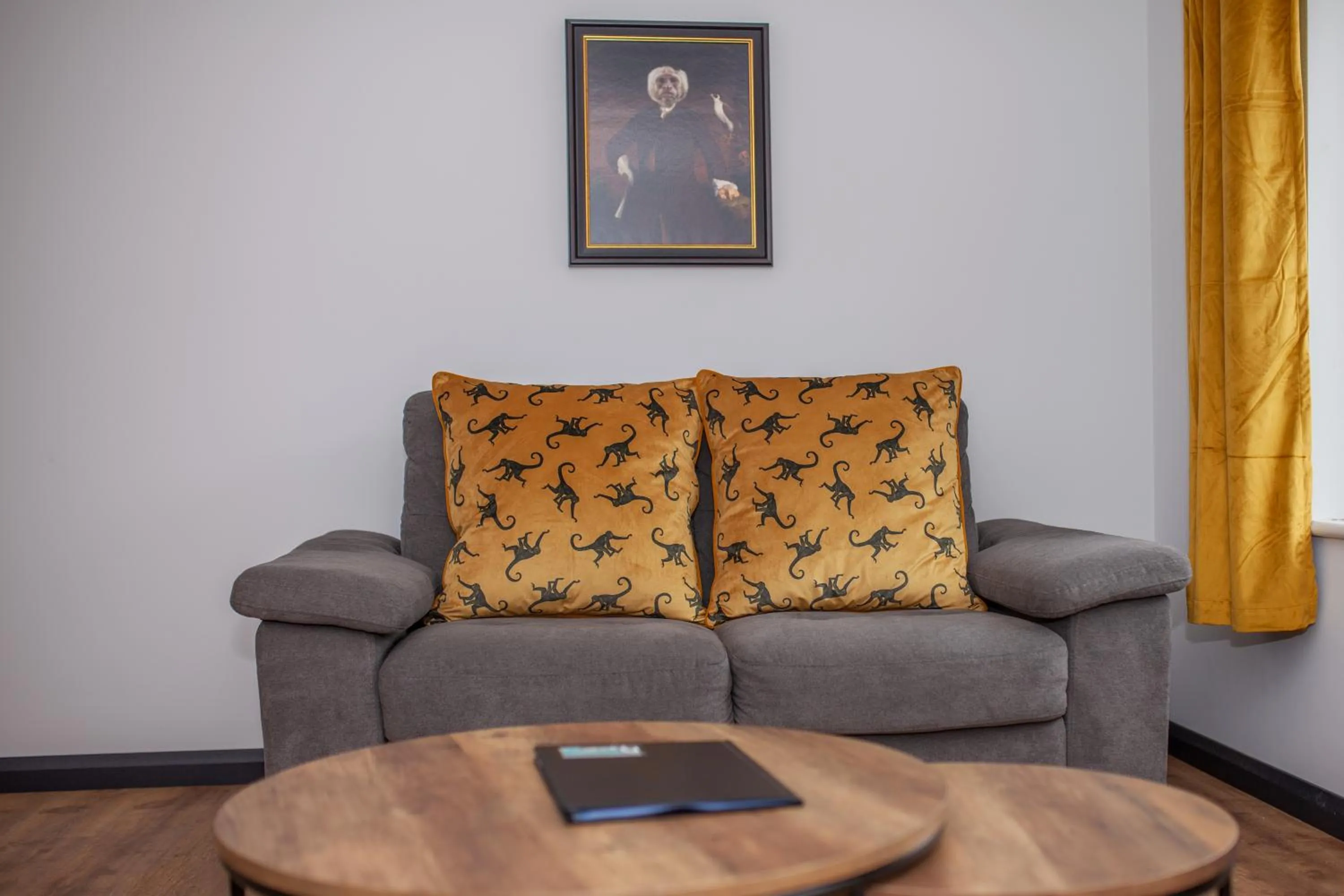 Holyrood New Apartment