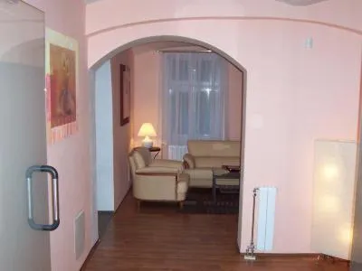 Lobby or reception in Almond