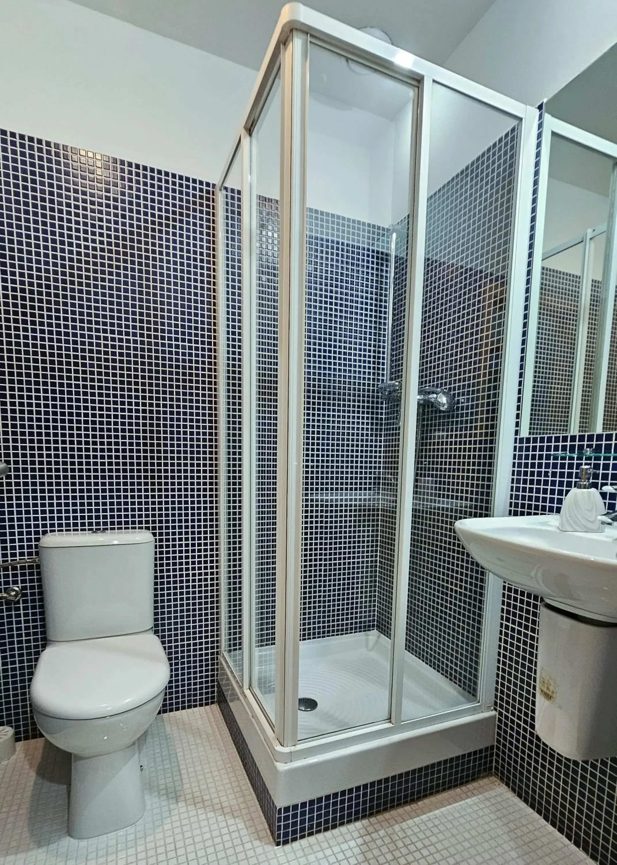 Double Room - single occupancy in Almond Double Room - single occupancy in Almond