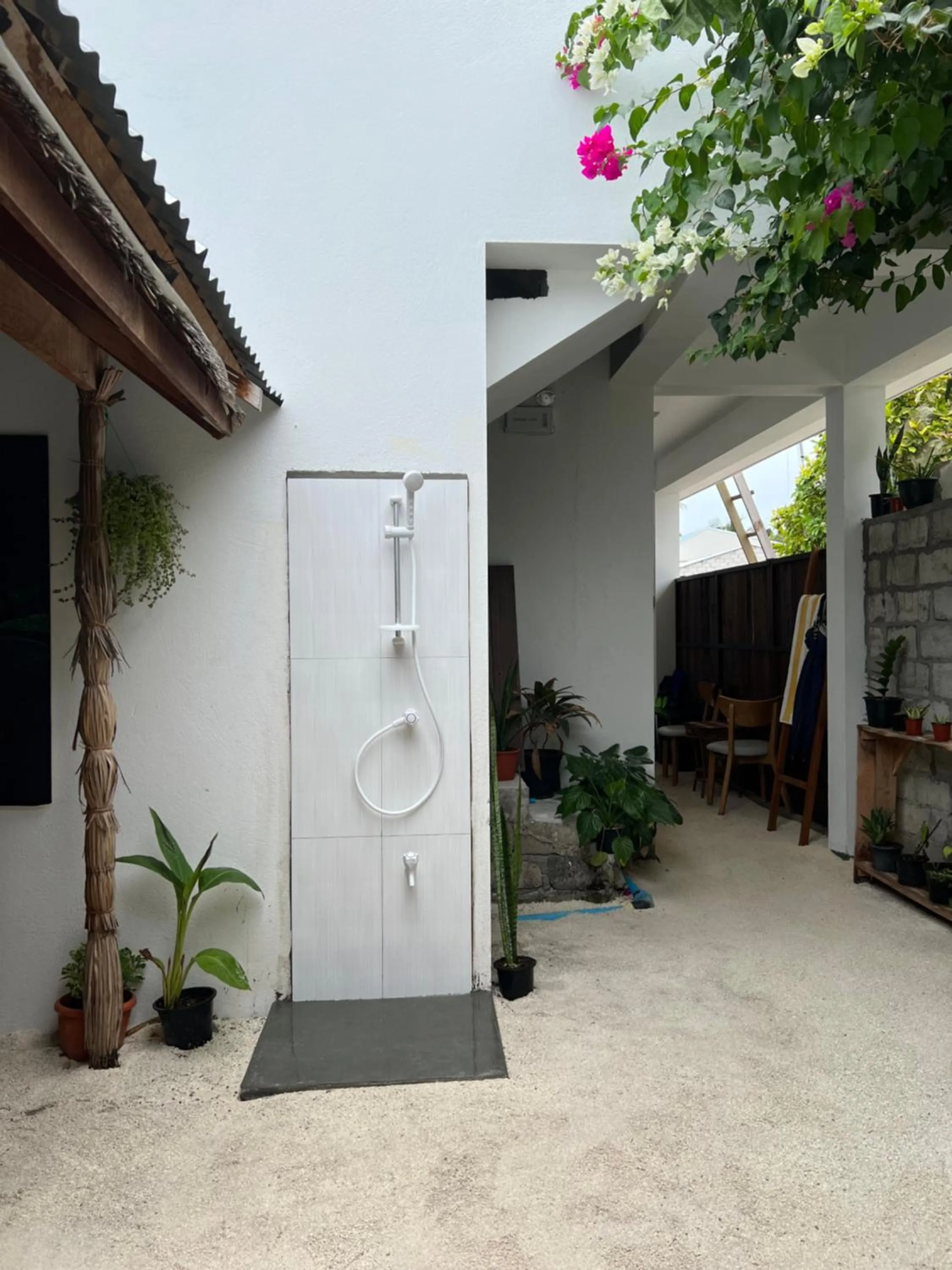 Property building in Rasdu View Inn