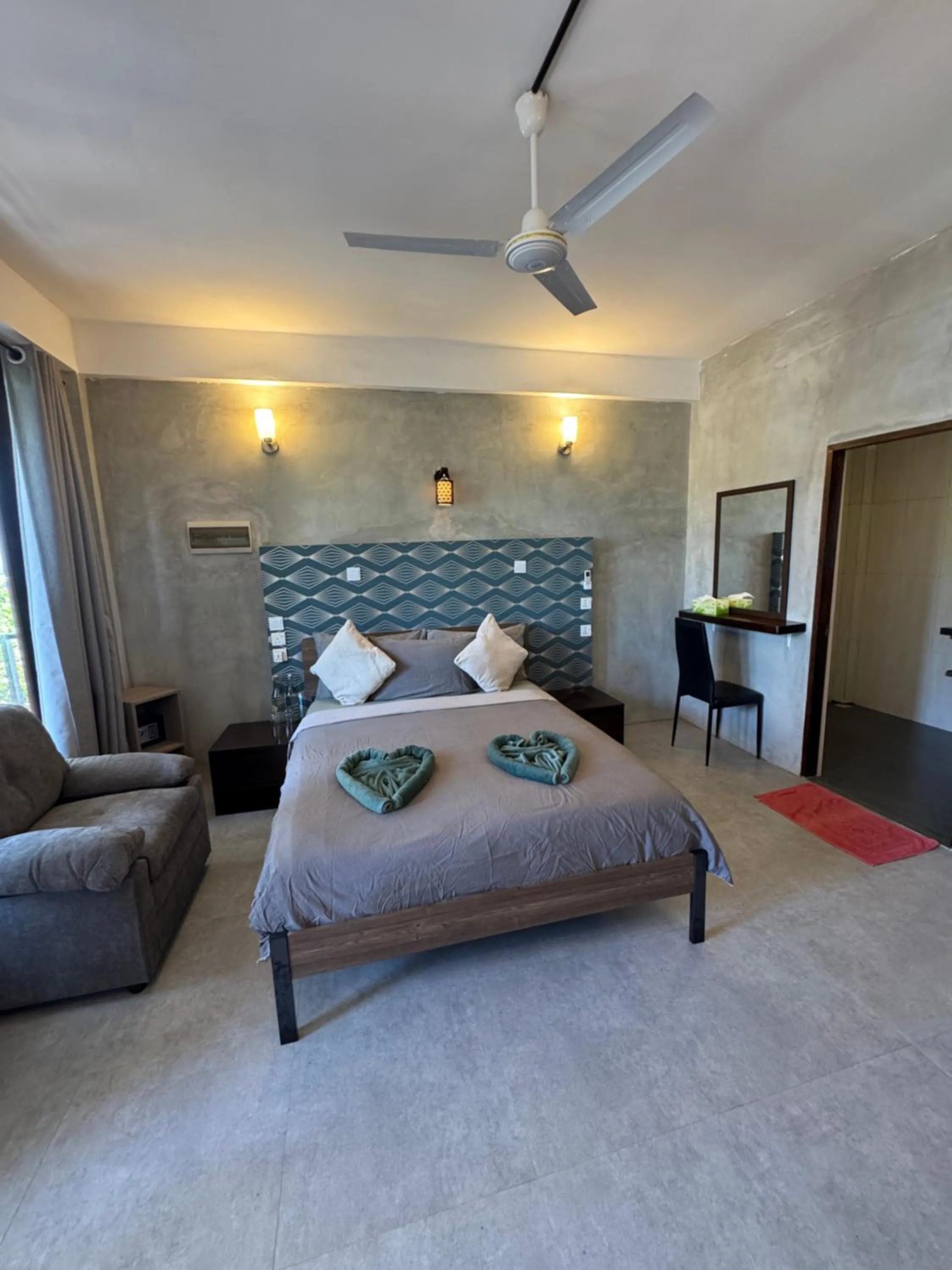 Property building, Bed in Rasdu View Inn