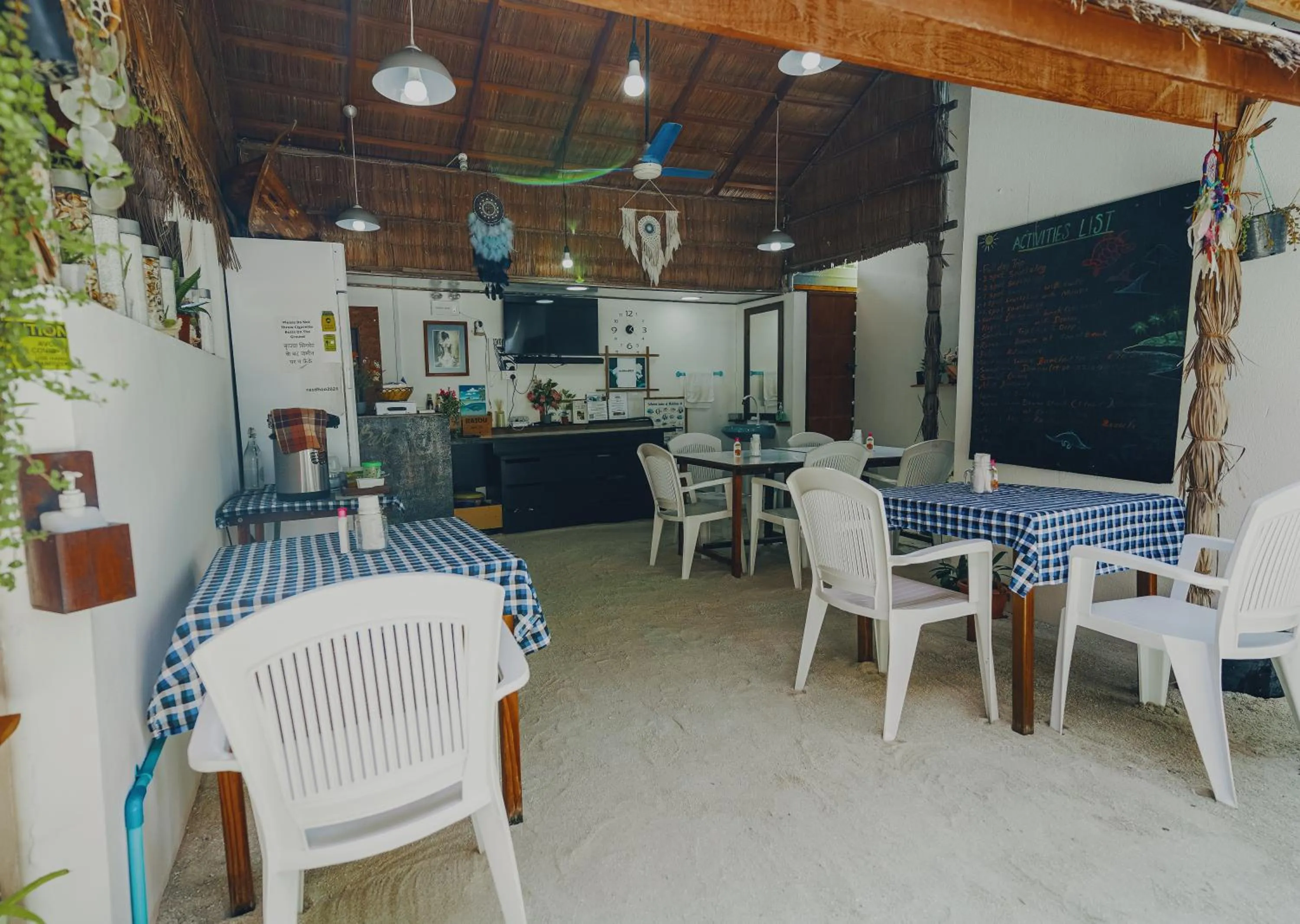 Dining area in Rasdu View Inn