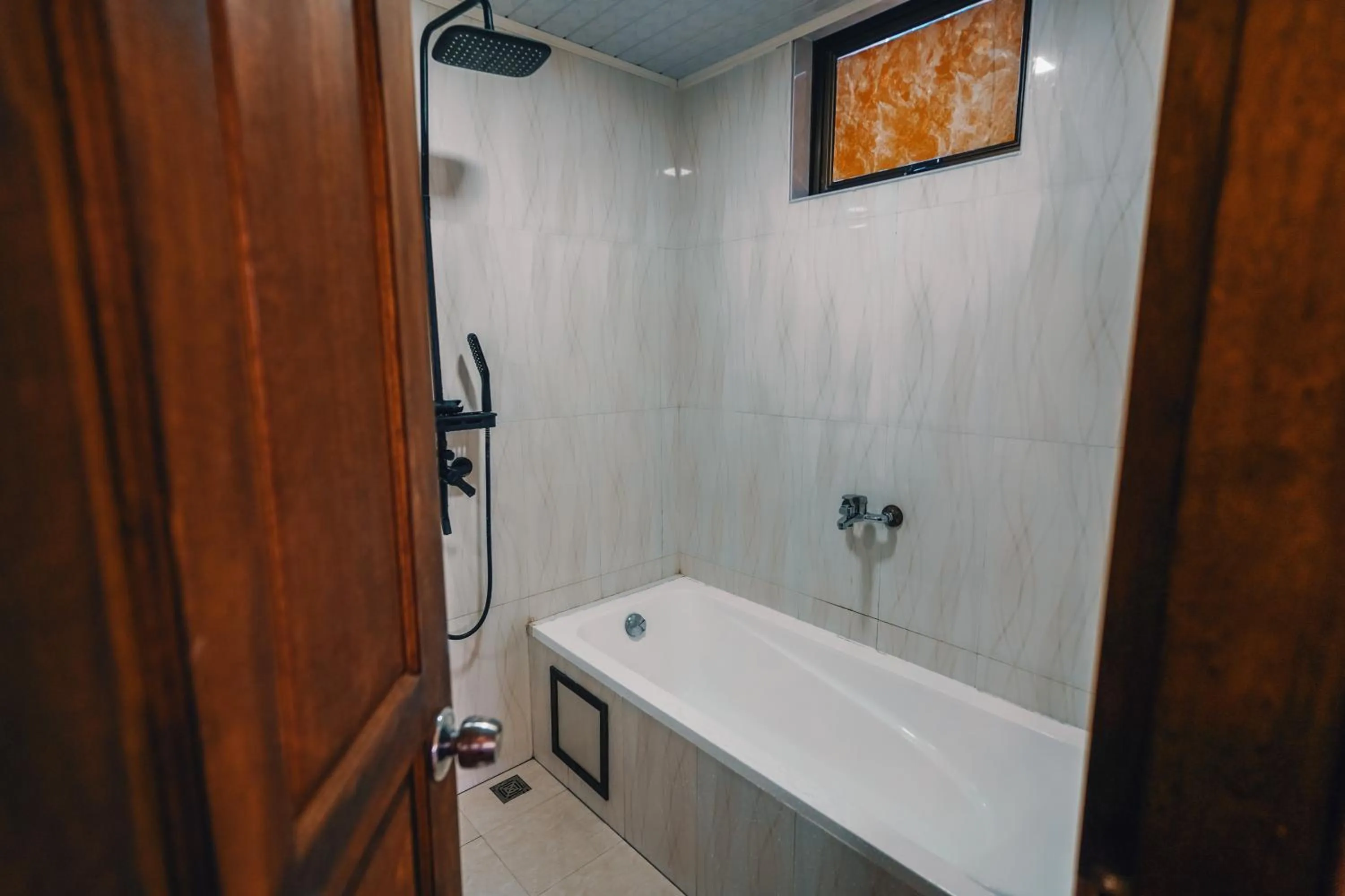 Bath in Rasdu View Inn