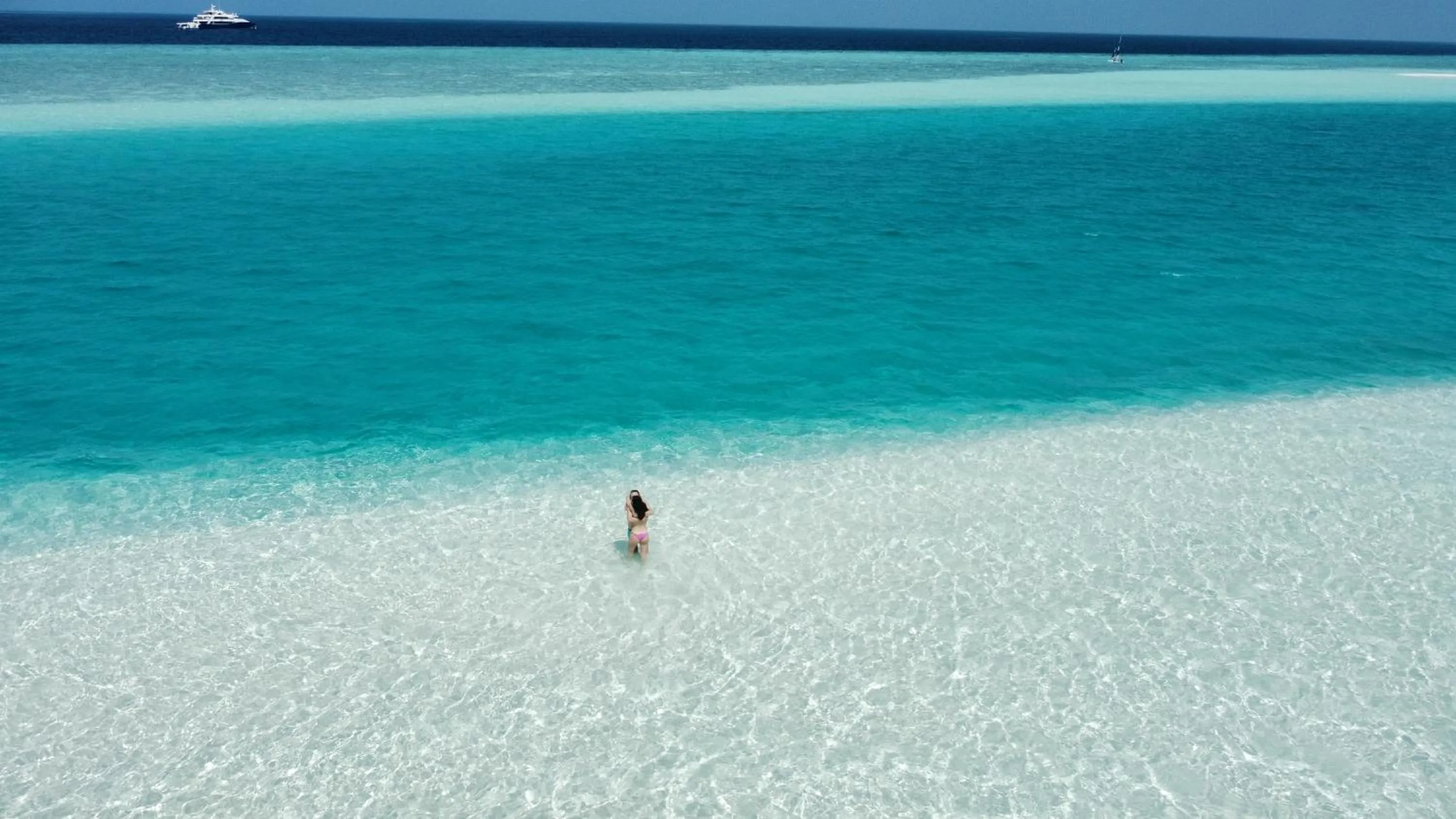 Beach in Rasdu View Inn