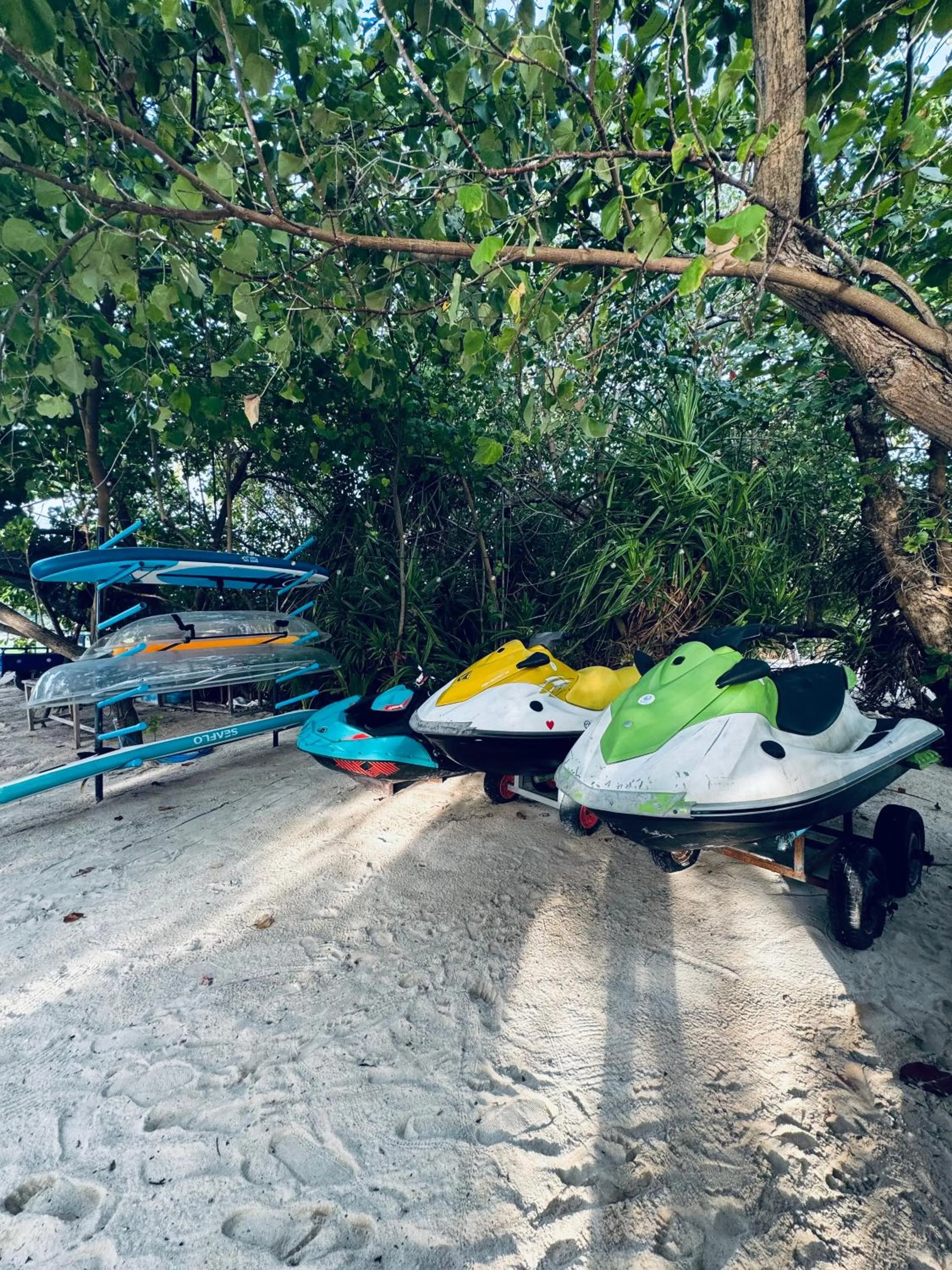 Beach in Rasdu View Inn