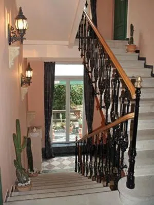 Lounge or bar in Edinburgh