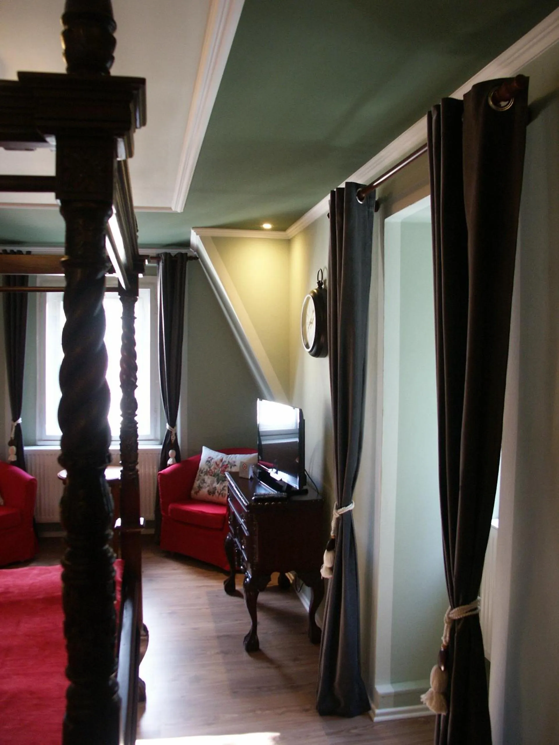 Decorative detail, Bed in Edinburgh