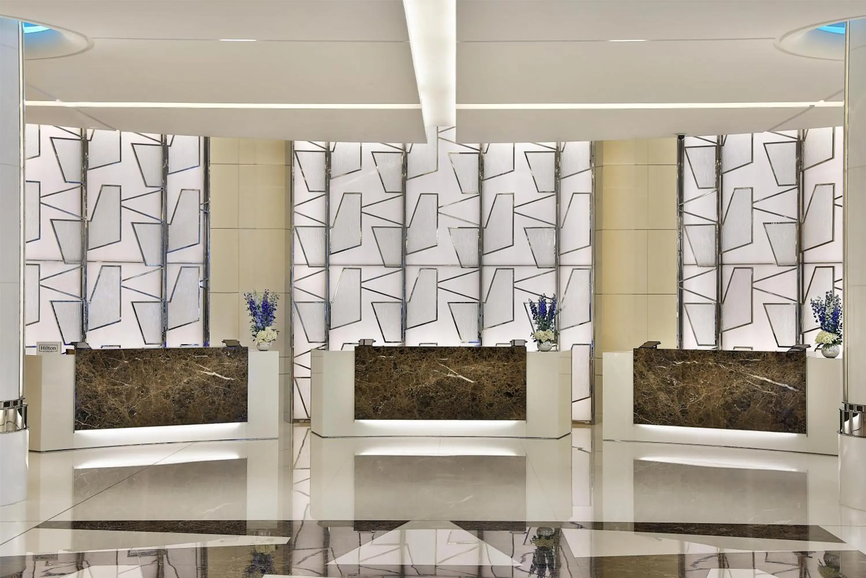 Lobby or reception in Hilton Dubai Palm Jumeirah Lobby or reception in Hilton Dubai Palm Jumeirah