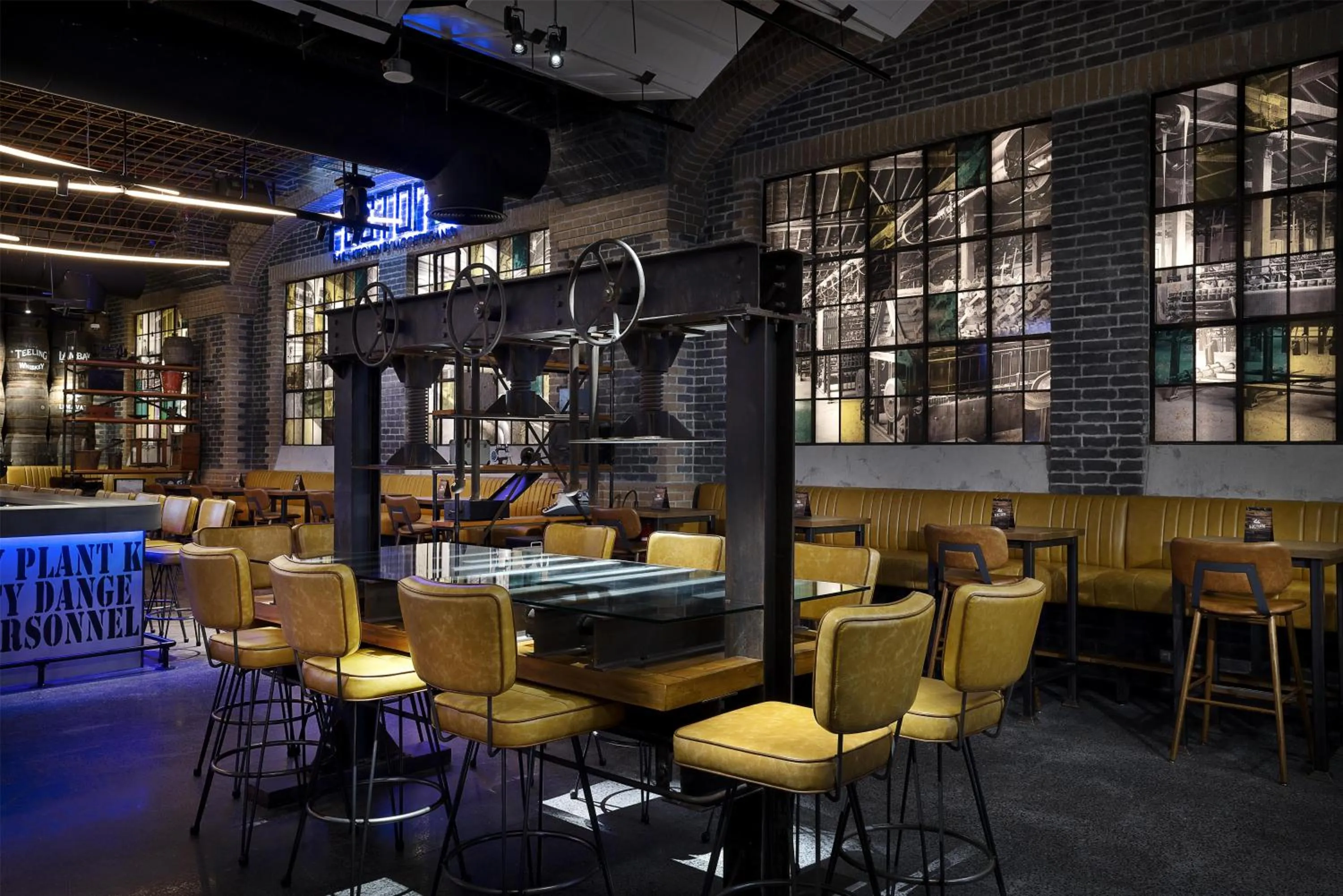 Restaurant/places to eat in Hilton Dubai Palm Jumeirah