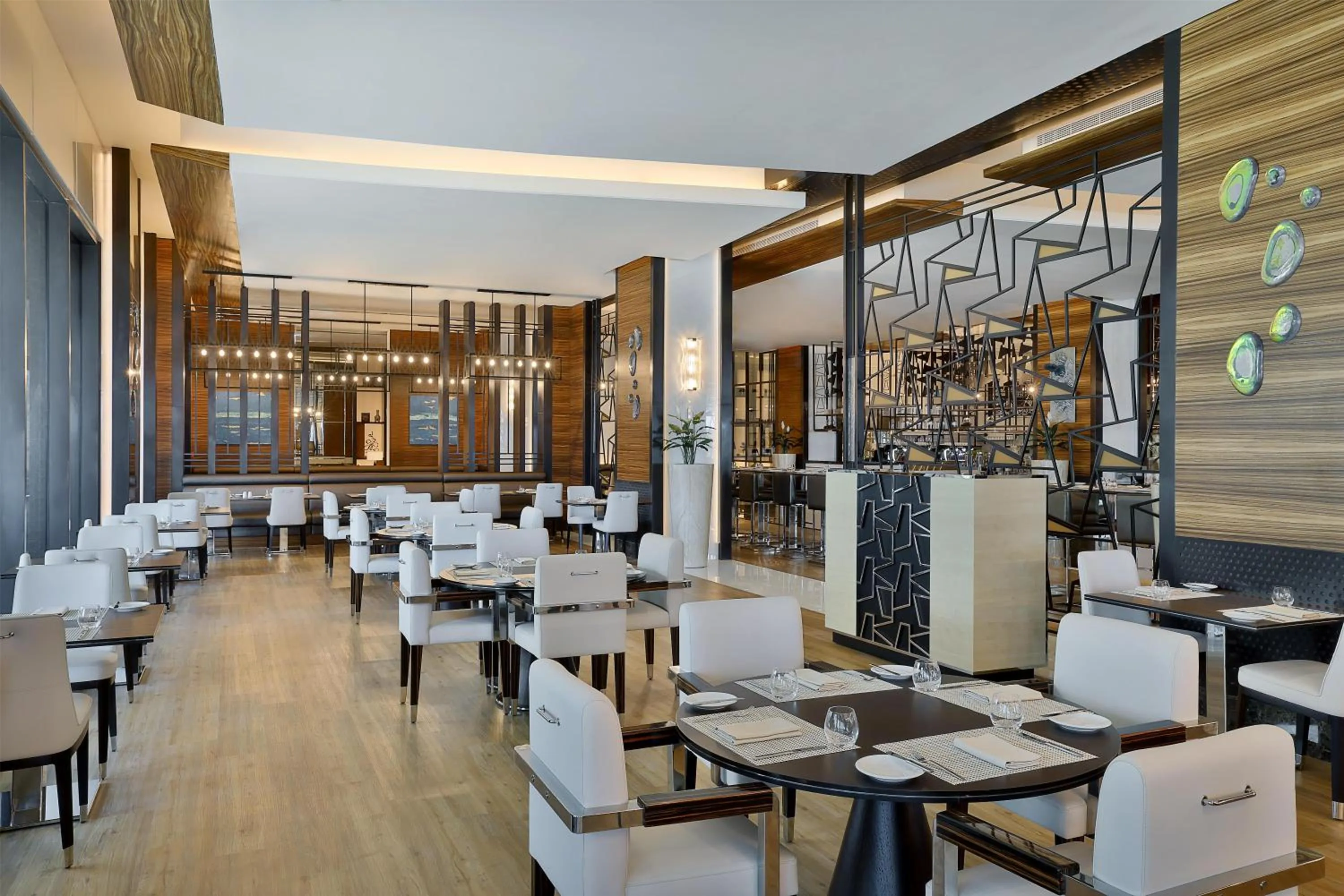 Dining area in Hilton Dubai Palm Jumeirah