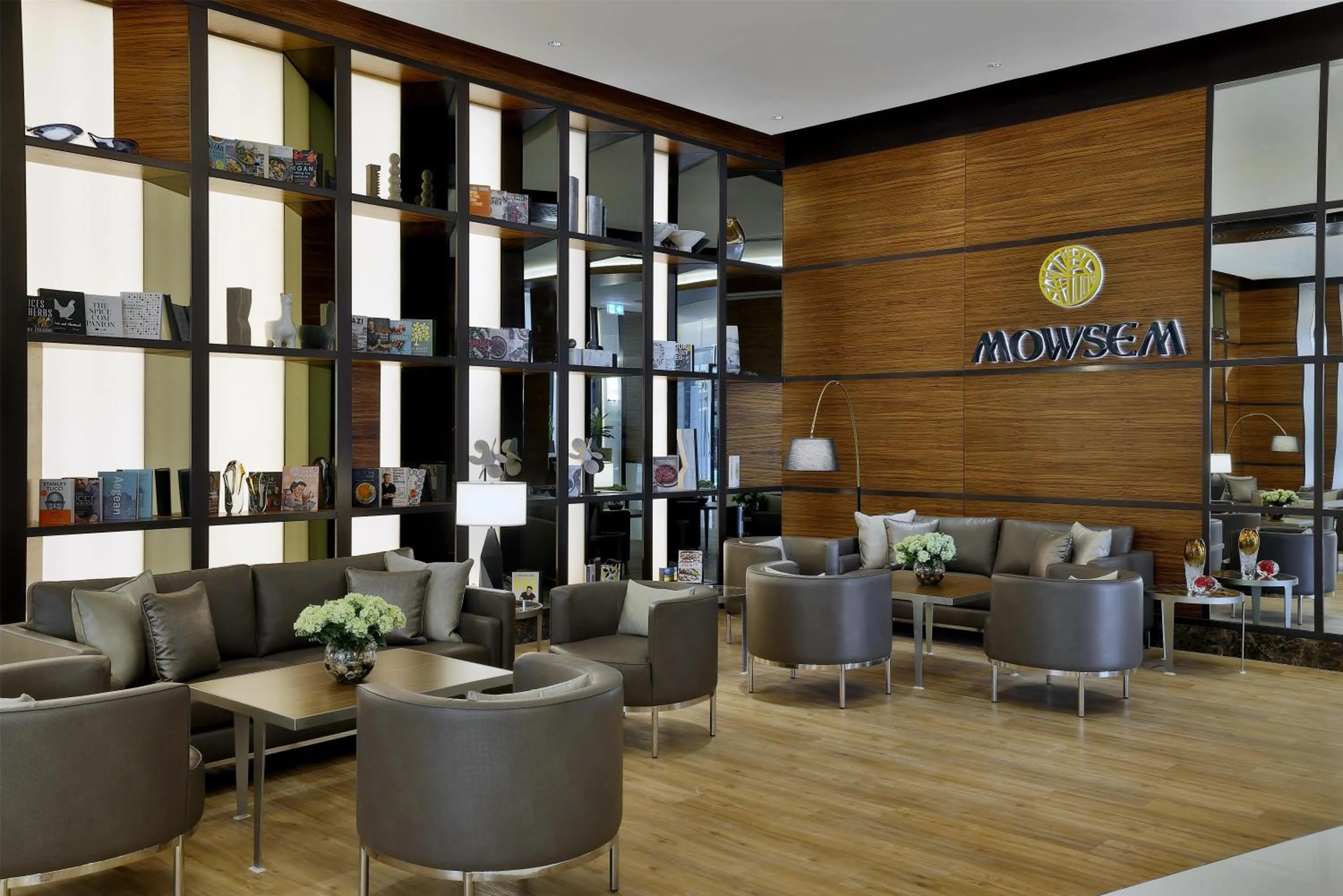 Restaurant/places to eat in Hilton Dubai Palm Jumeirah