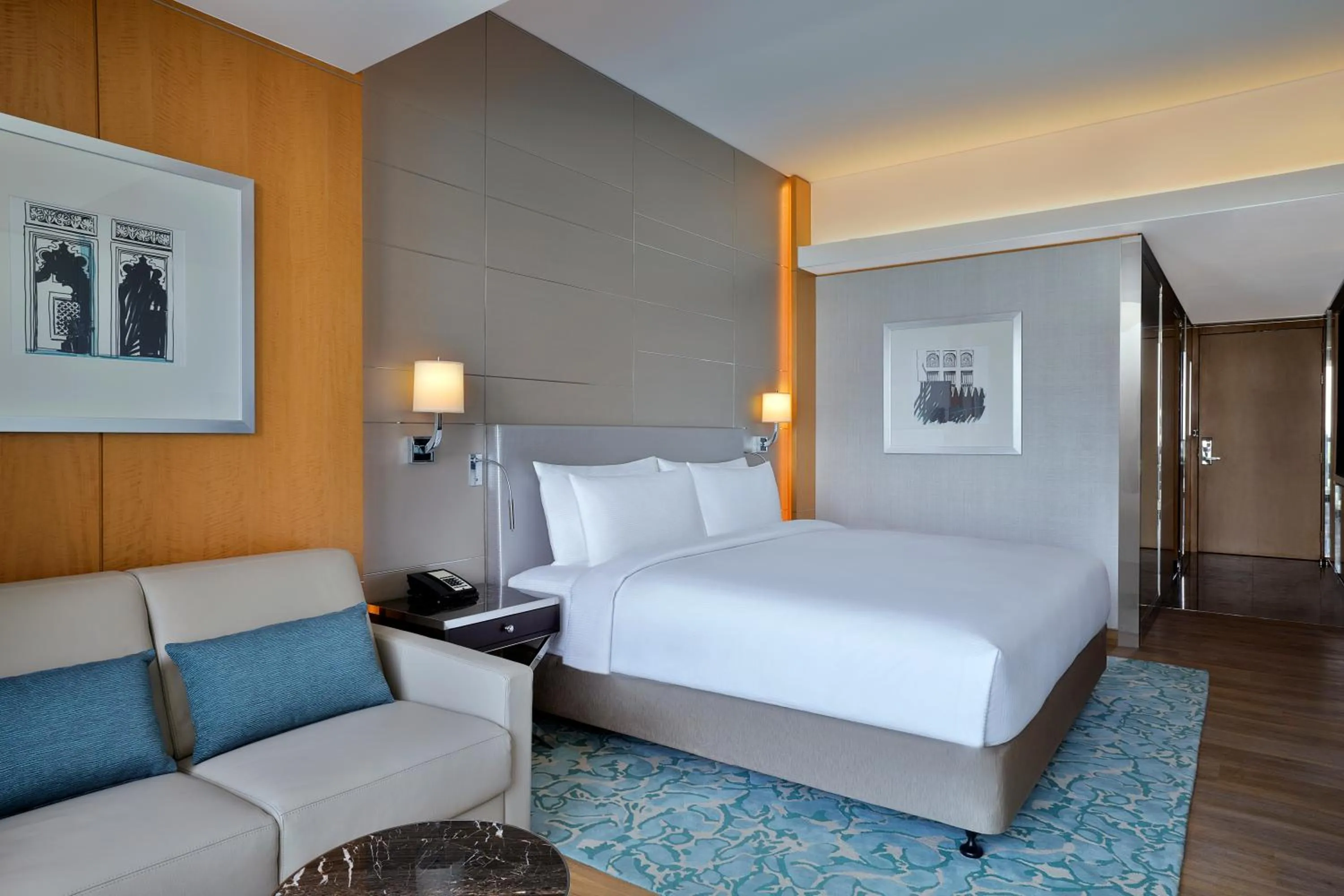 Bed in Hilton Dubai Palm Jumeirah