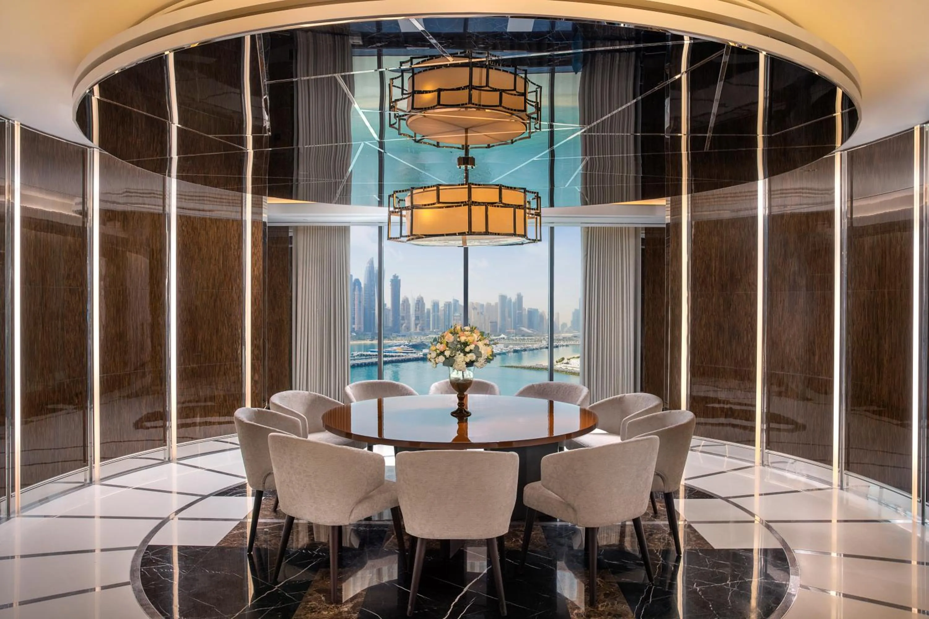 Living room in Hilton Dubai Palm Jumeirah