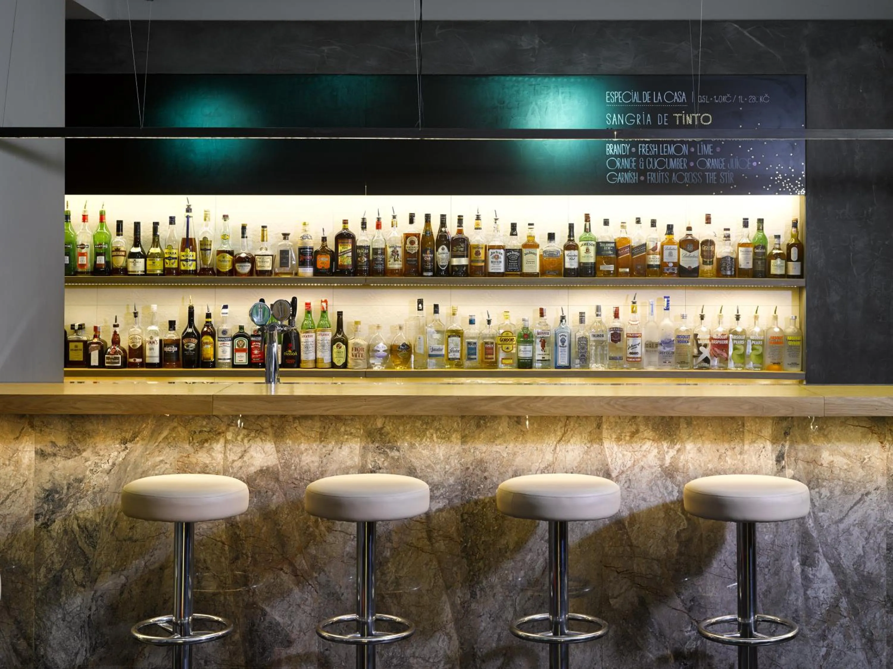 Lounge or bar in The ICON Hotel