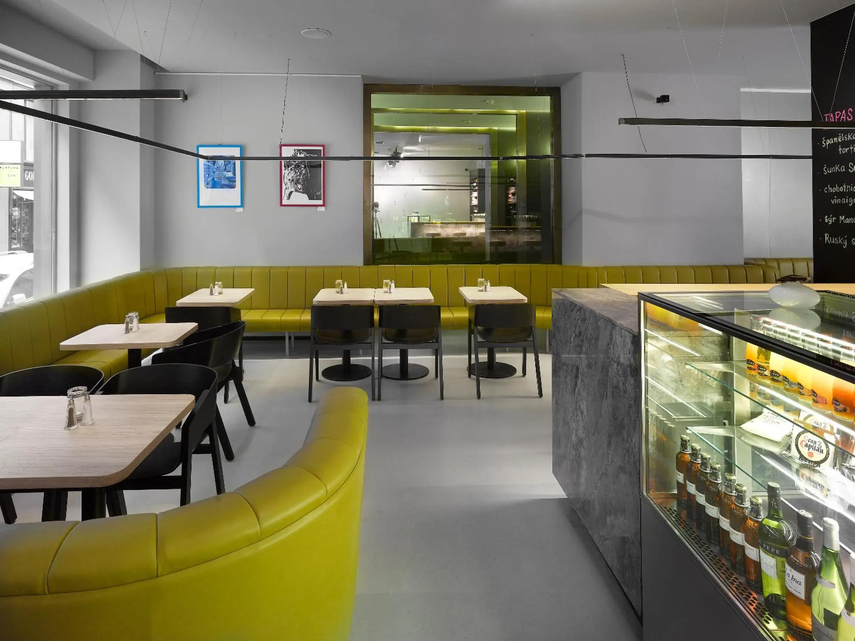 Restaurant/places to eat in The ICON Hotel Restaurant/places to eat in The ICON Hotel