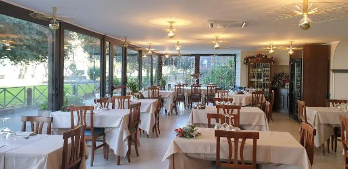 Restaurant/places to eat in Locanda Da Otello