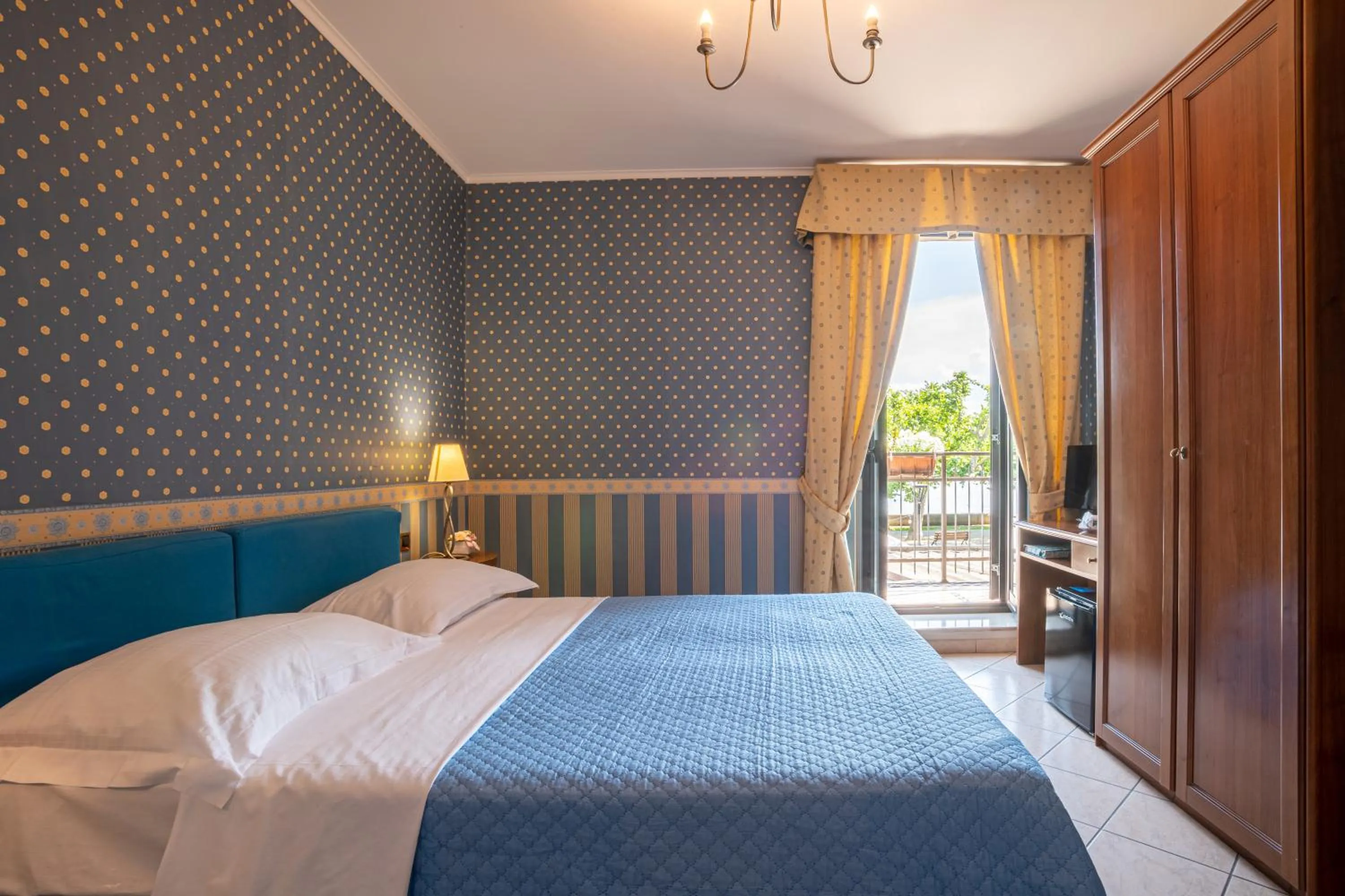 Photo of the whole room, Bed in Locanda Da Otello