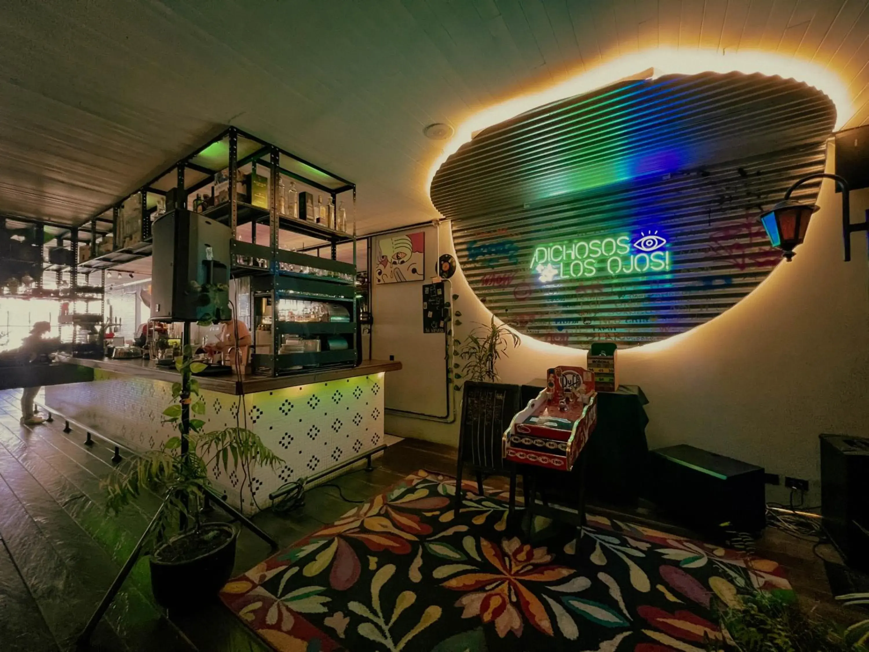 Restaurant/places to eat, Bed in Viajero Bogotá Hostel & Spa Restaurant/places to eat, Bed in Viajero Bogotá Hostel & Spa