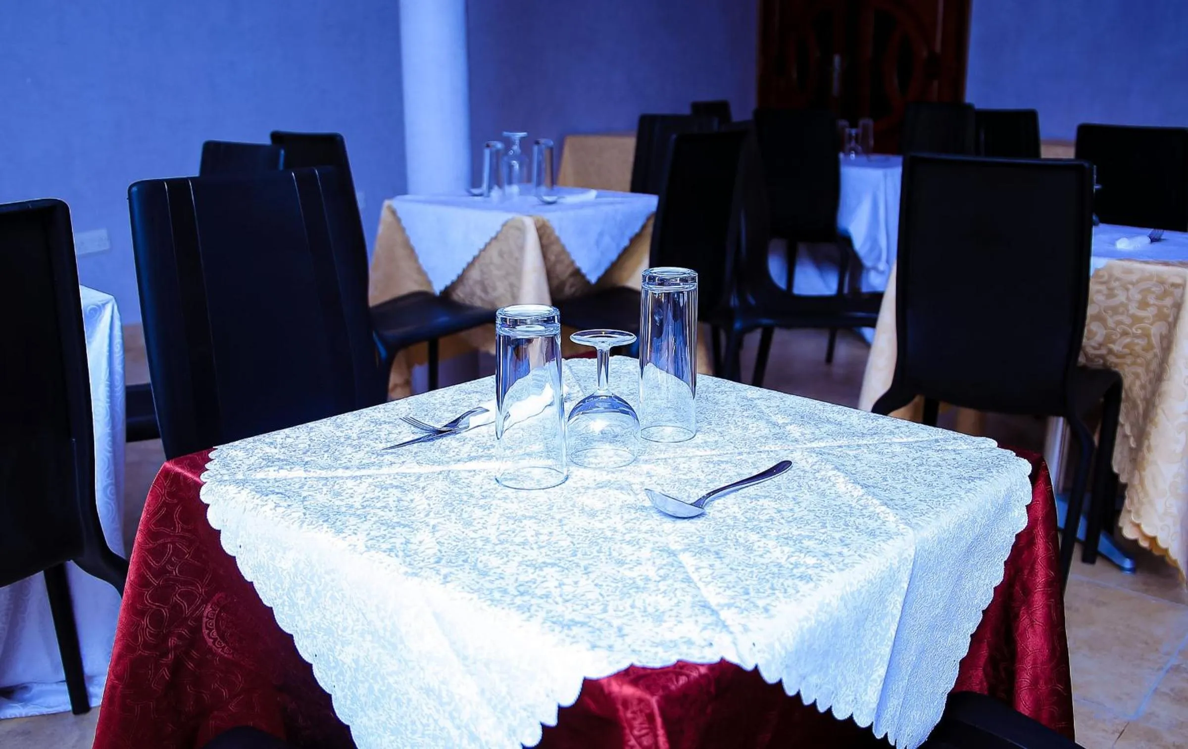 Restaurant/places to eat in Greenyard Beach Hotel