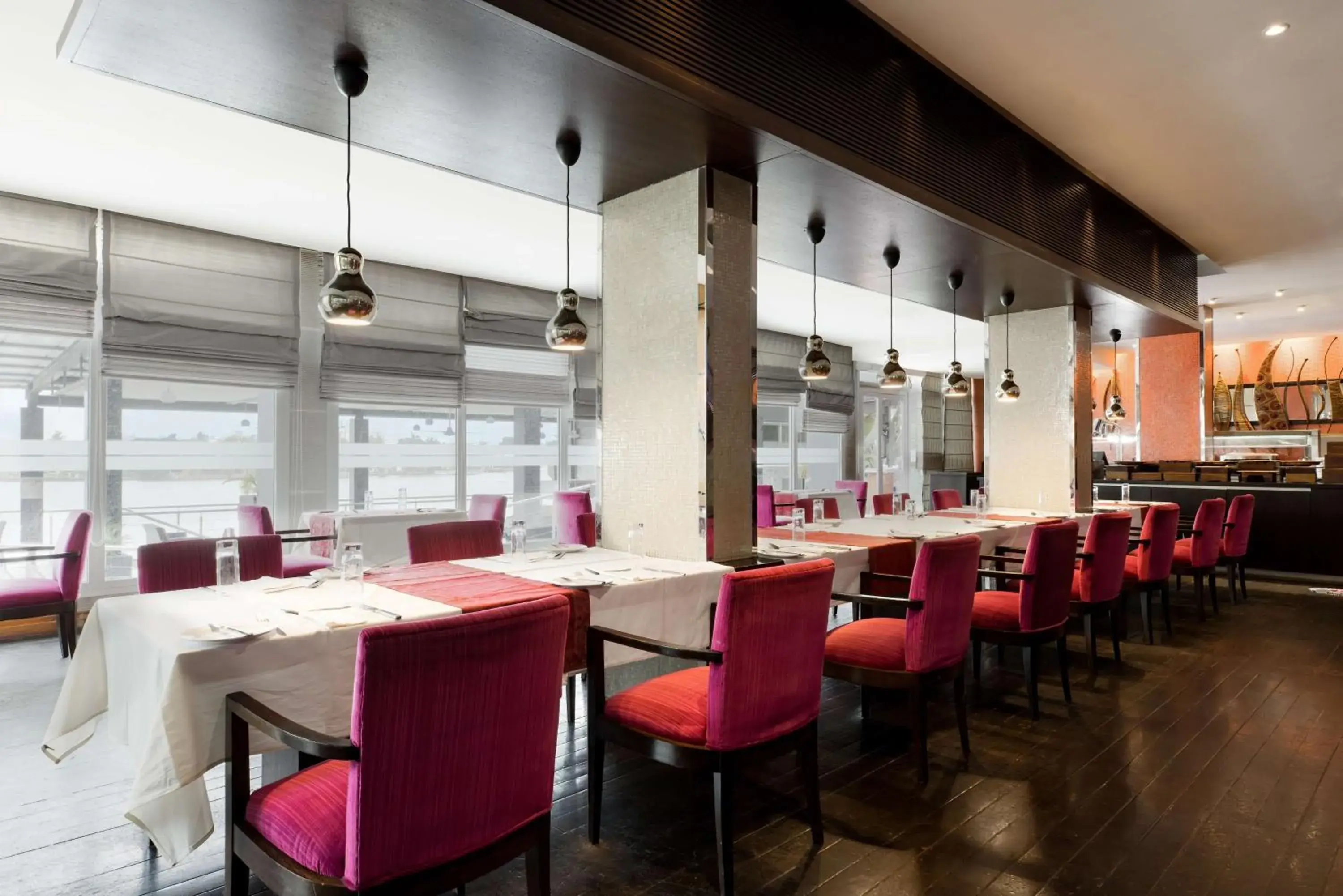 Restaurant/places to eat in Radisson Blu Anchorage Hotel Restaurant/places to eat in Radisson Blu Anchorage Hotel